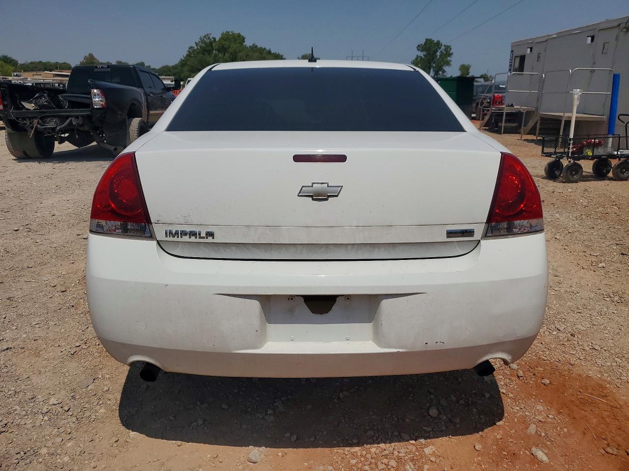 2013 Chevrolet Impala Ls White vin: 2G1WF5E39D1244581