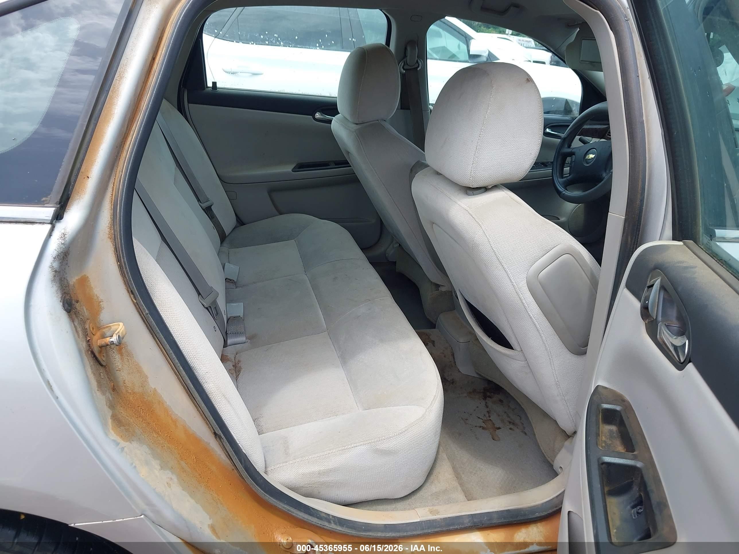 2012 Chevrolet Impala Ls Silver vin: 2G1WF5E3XC1177987