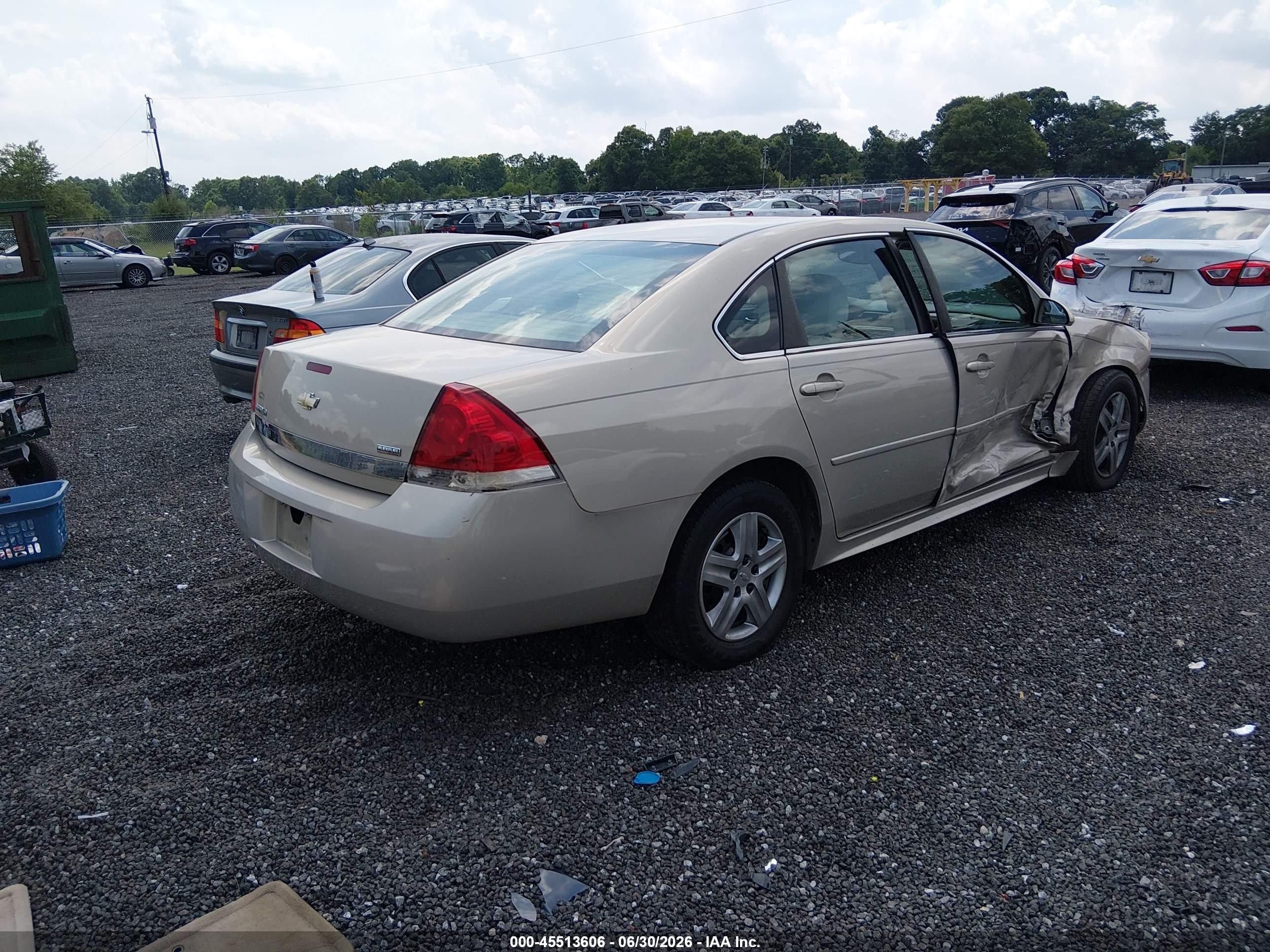 2011 Chevrolet Impala Ls Gold vin: 2G1WF5EK2B1168383