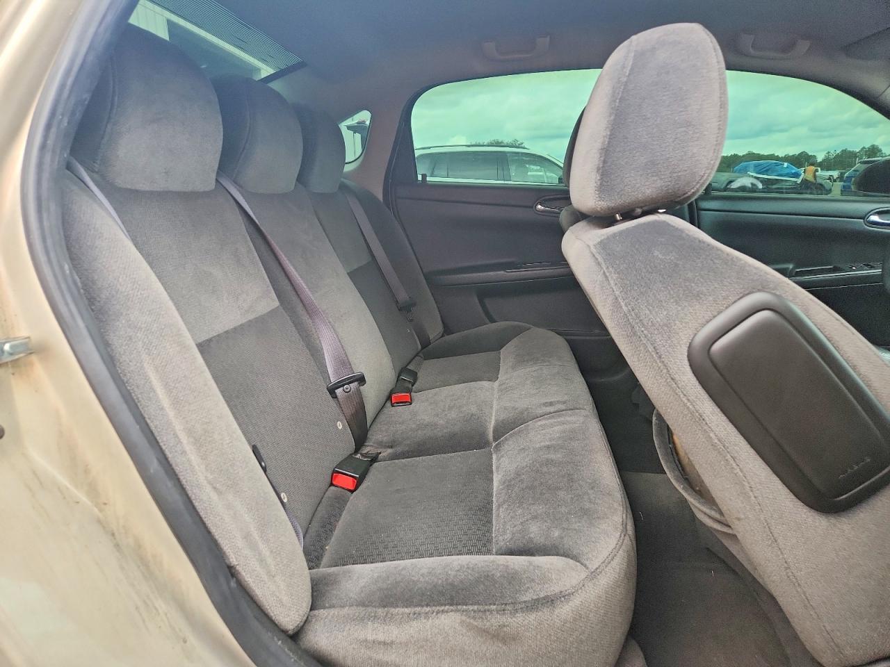 2011 Chevrolet Impala Ls Gold vin: 2G1WF5EK3B1136641