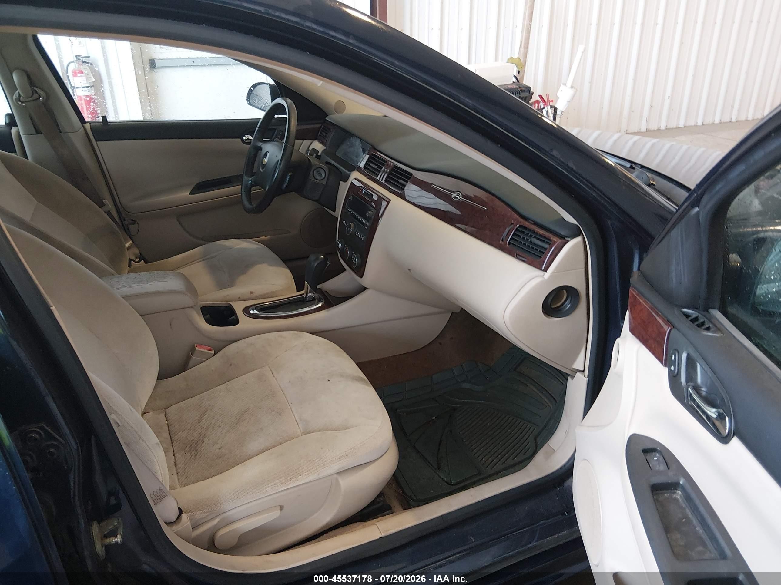 2011 Chevrolet Impala Ls Blue vin: 2G1WF5EK3B1154685