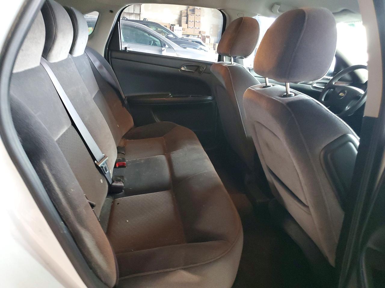2011 Chevrolet Impala Ls White vin: 2G1WF5EK3B1242958