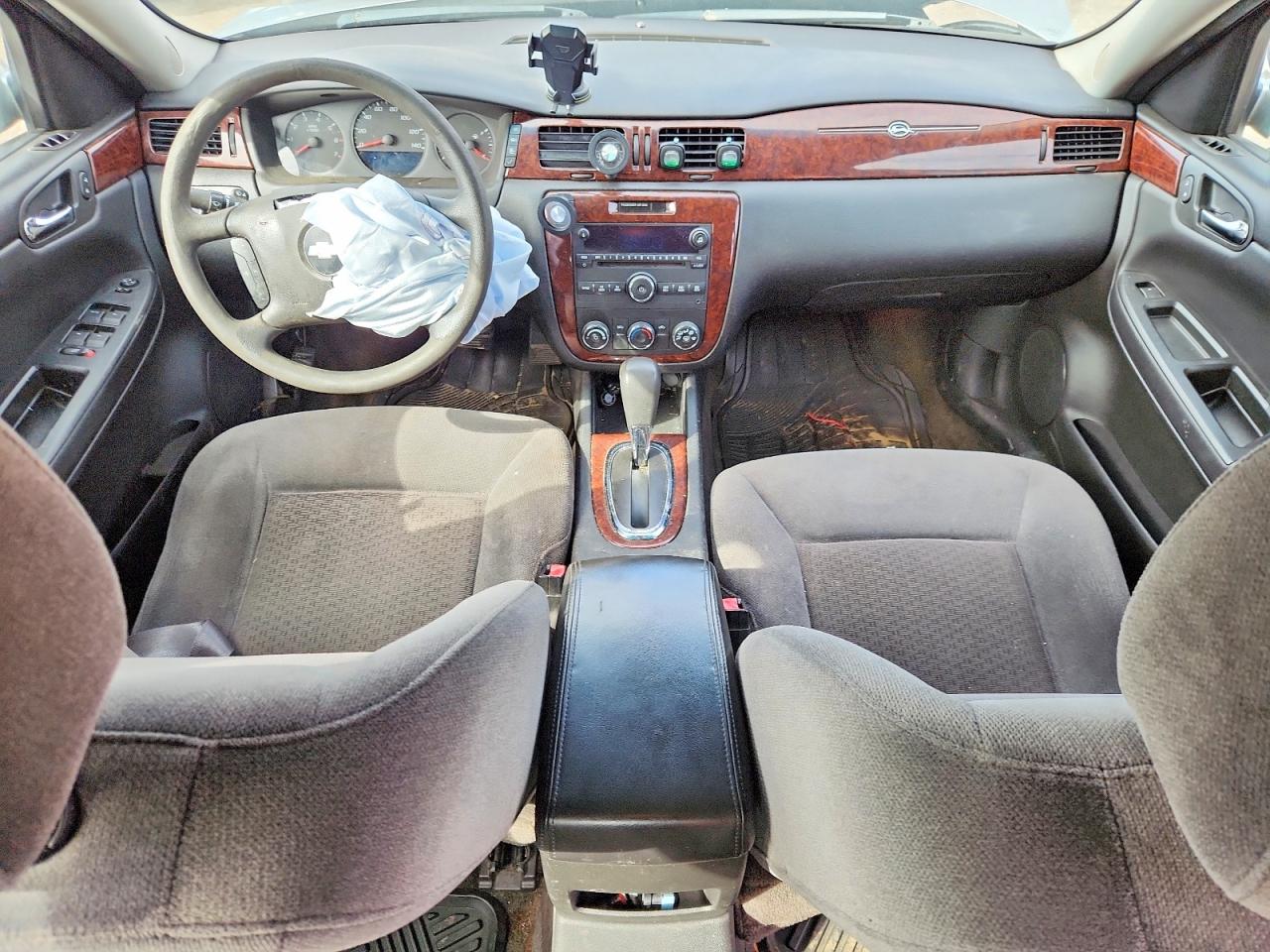 2011 Chevrolet Impala Ls Silver vin: 2G1WF5EK3B1293912