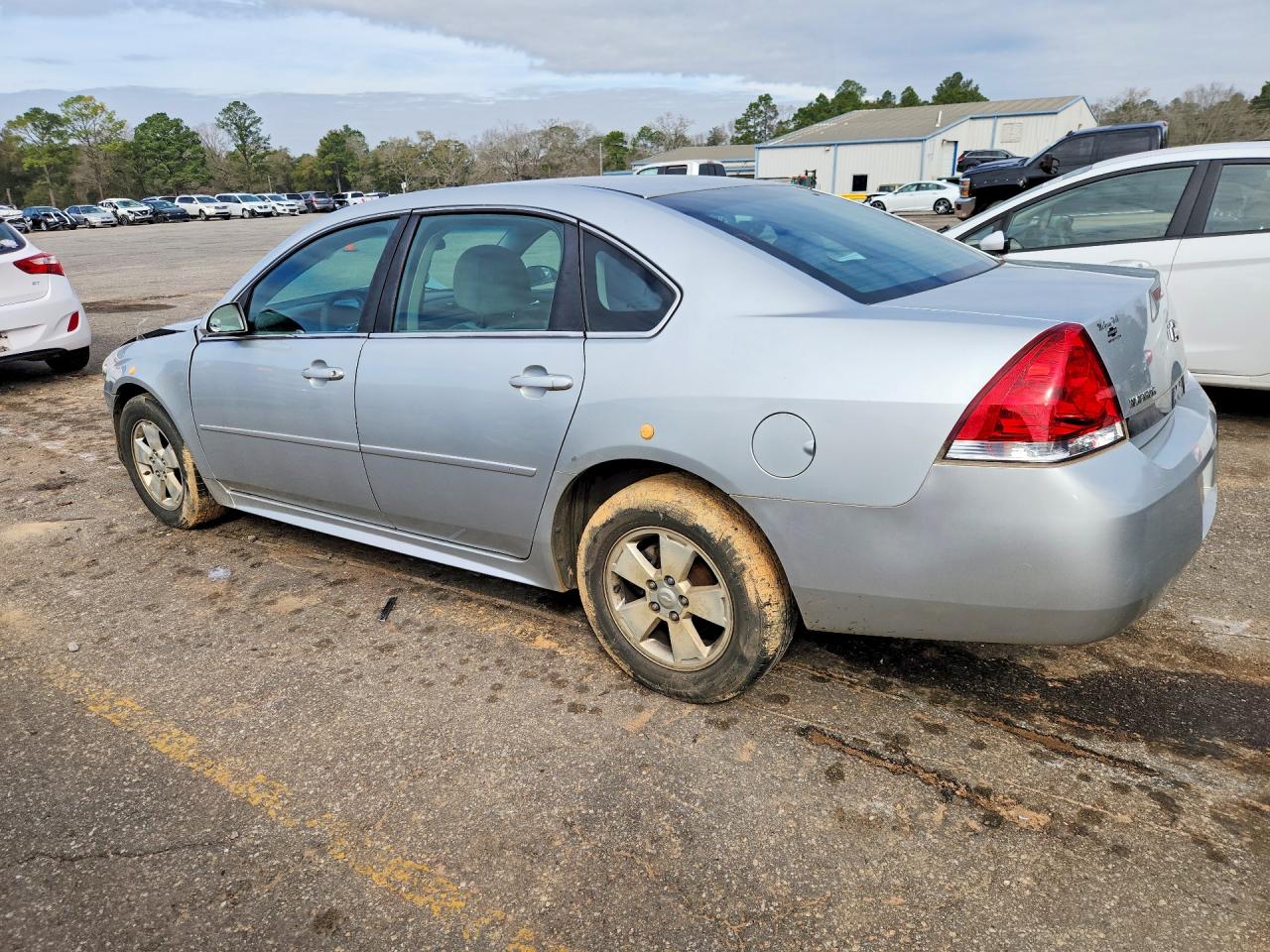 2011 Chevrolet Impala Ls Silver vin: 2G1WF5EK3B1293912