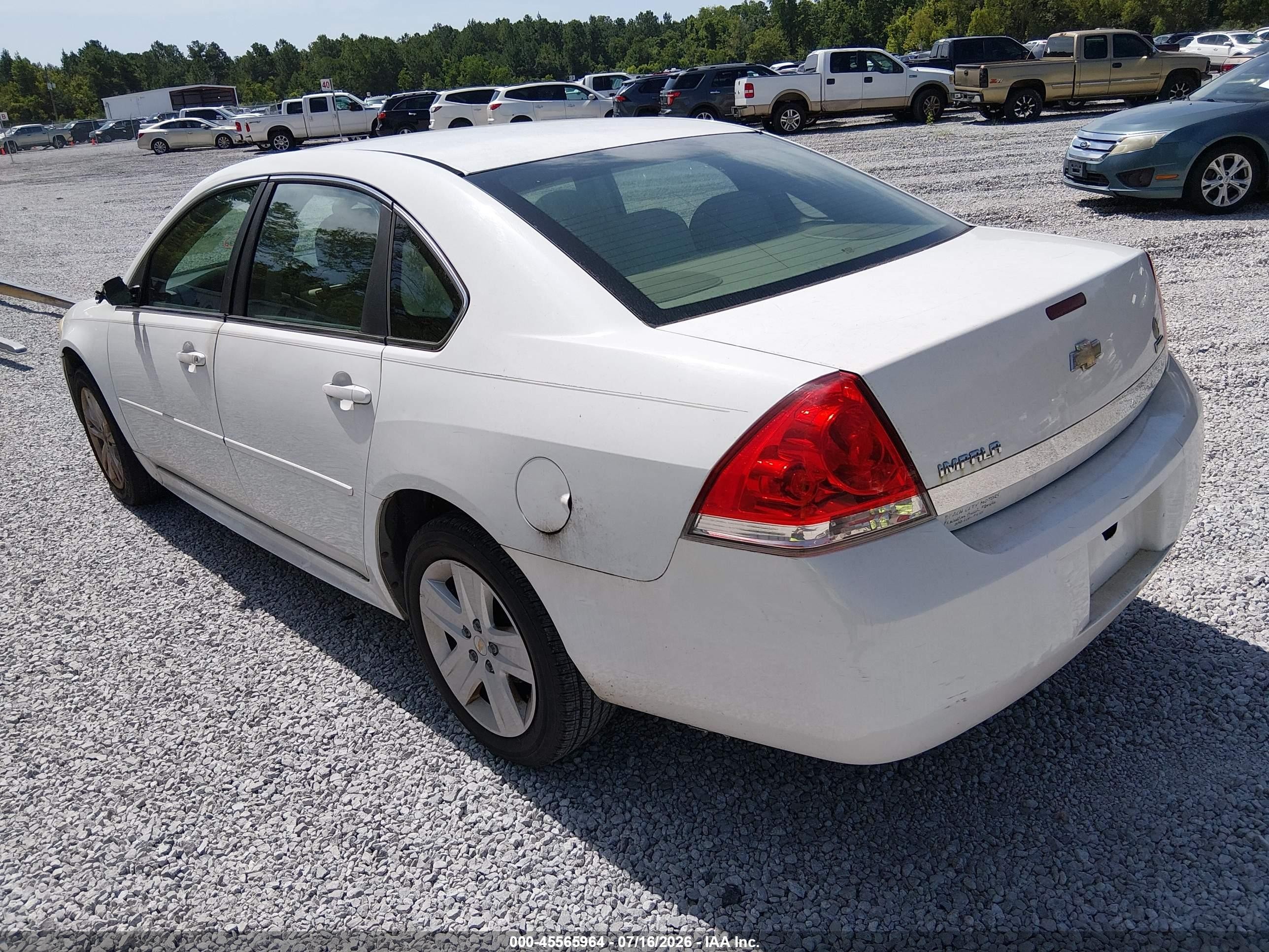 2011 Chevrolet Impala Ls White vin: 2G1WF5EK4B1113465