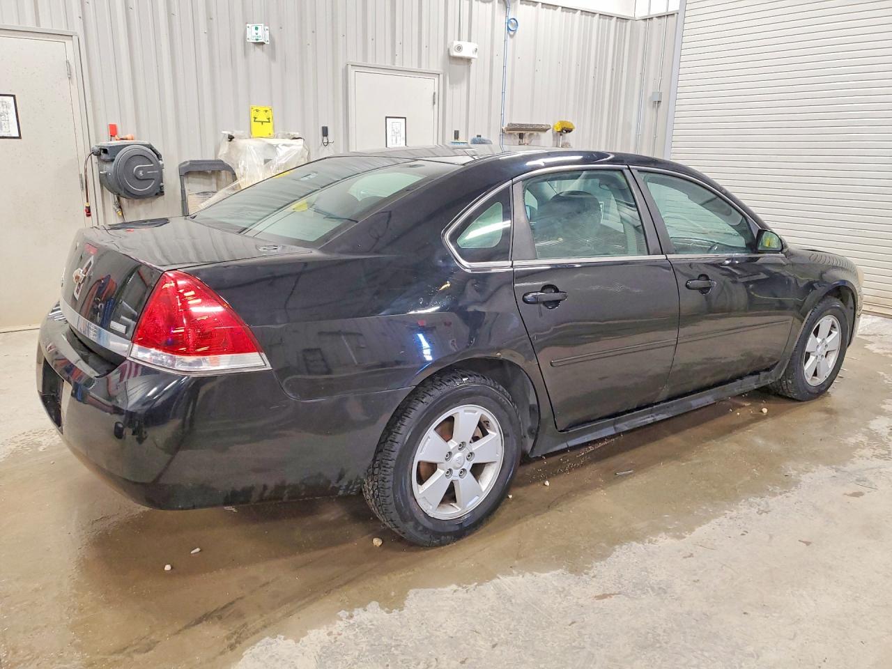 2011 Chevrolet Impala Ls Black vin: 2G1WF5EK4B1118536