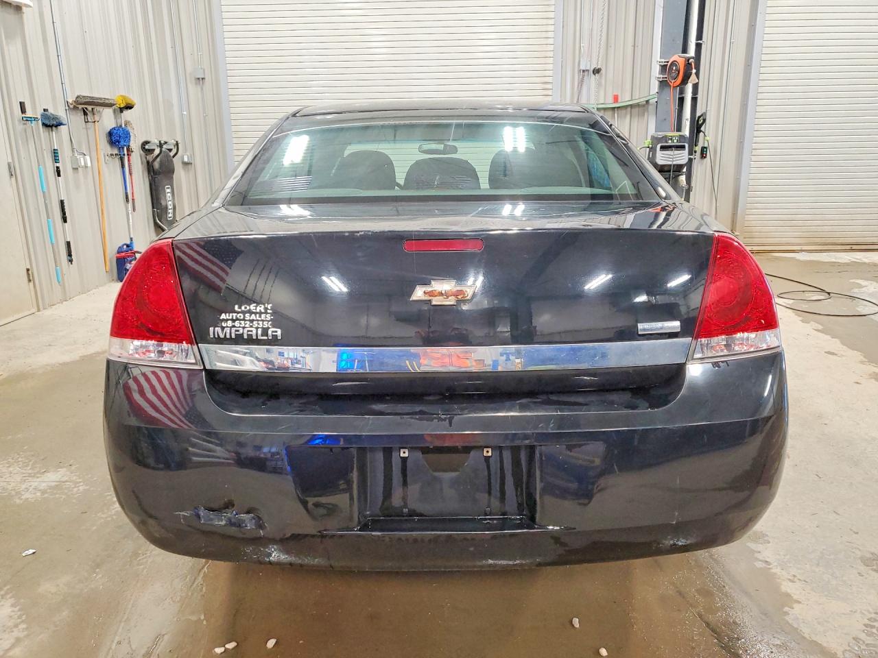2011 Chevrolet Impala Ls Black vin: 2G1WF5EK4B1118536