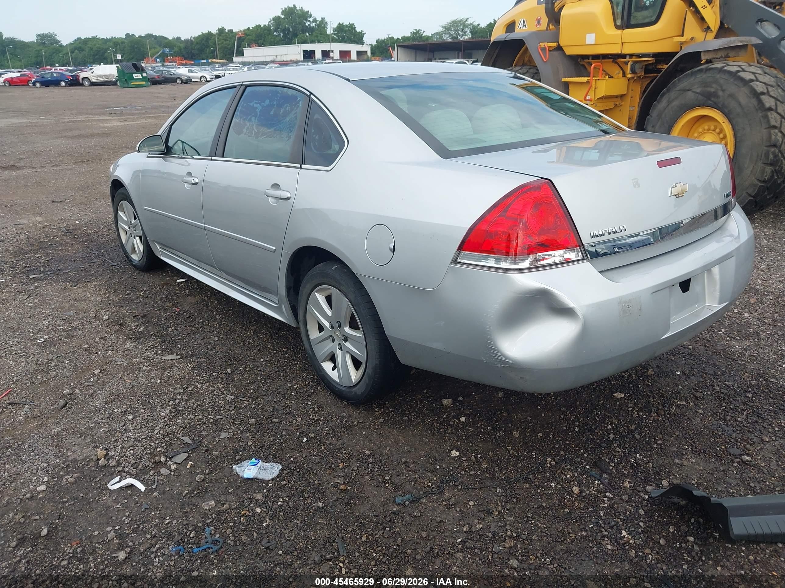 2011 Chevrolet Impala Ls Silver vin: 2G1WF5EK7B1224981