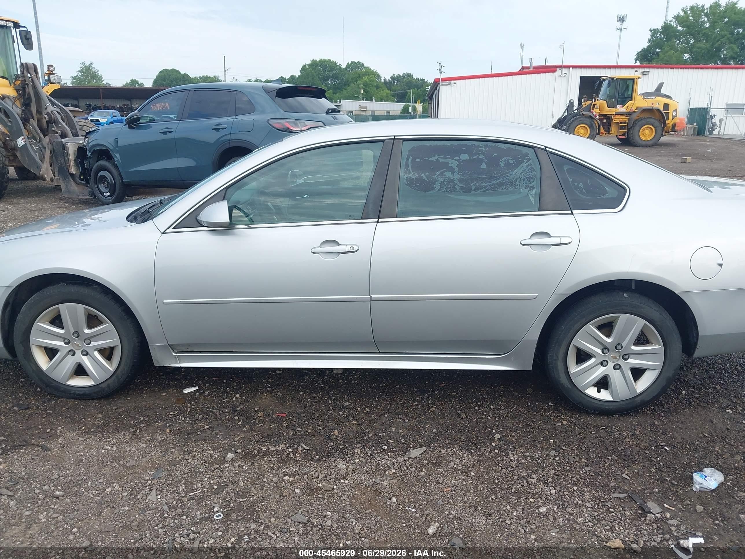 2011 Chevrolet Impala Ls Silver vin: 2G1WF5EK7B1224981
