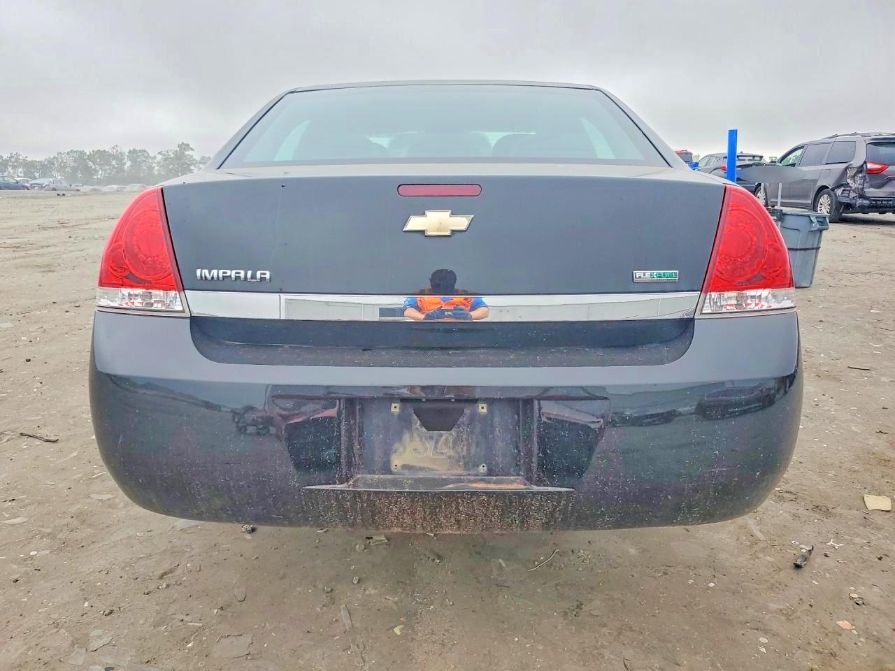 2011 Chevrolet Impala Ls Black vin: 2G1WF5EK8B1221216