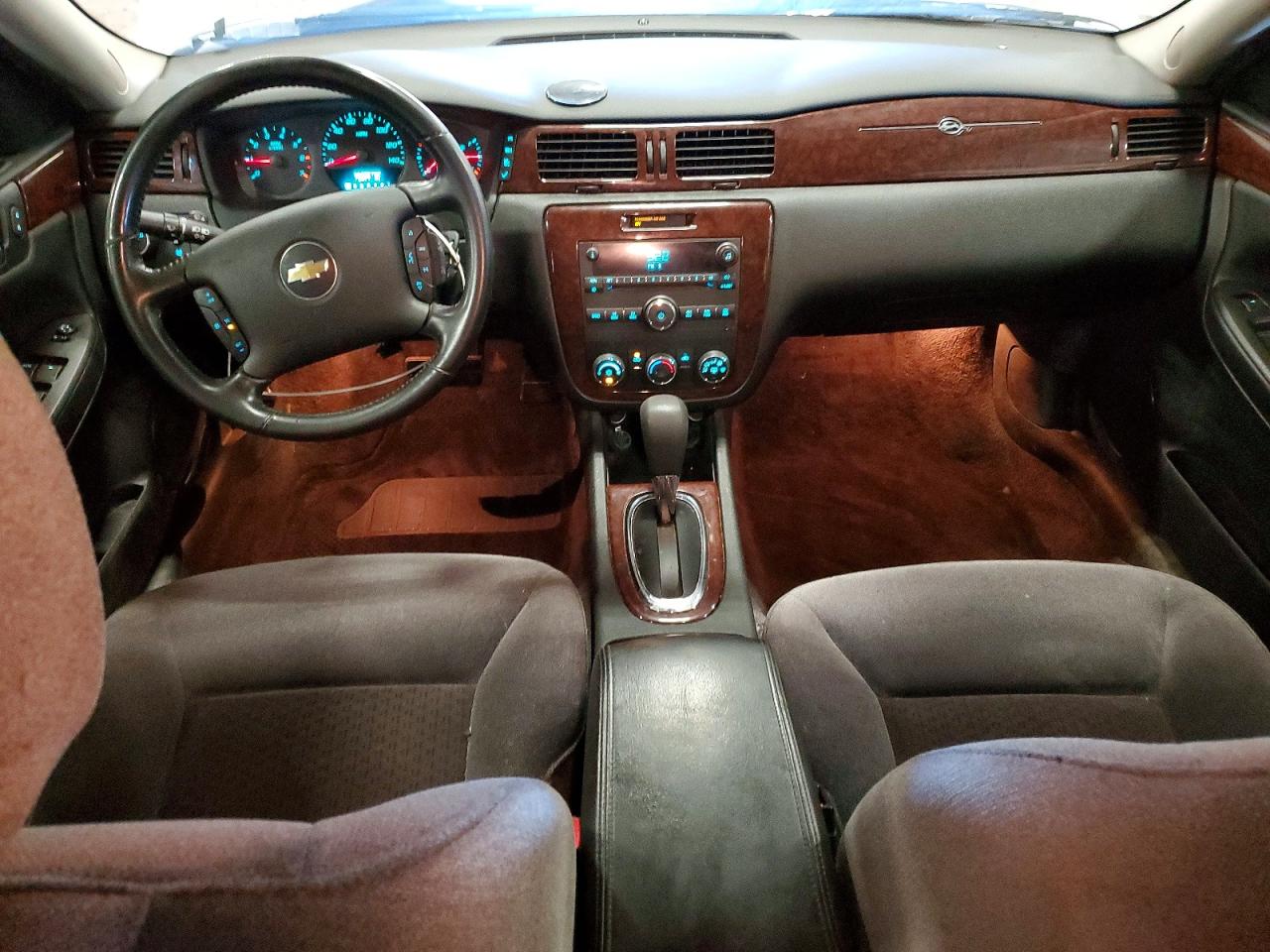 2011 Chevrolet Impala Ls White vin: 2G1WF5EK8B1310171