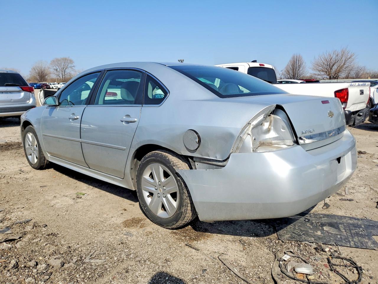 2011 Chevrolet Impala Ls Silver vin: 2G1WF5EKXB1161066