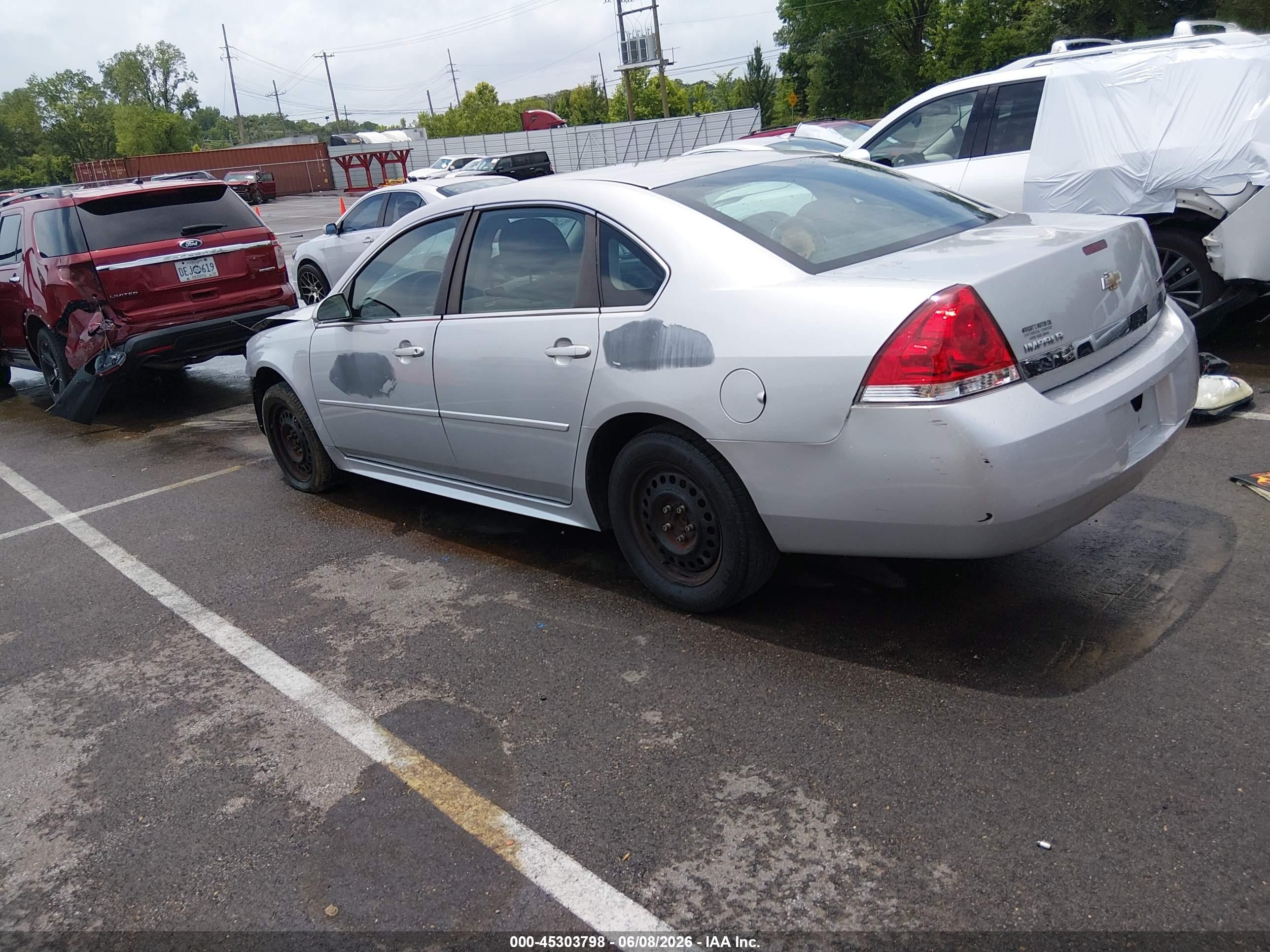 2011 Chevrolet Impala Ls Silver vin: 2G1WF5EKXB1253357