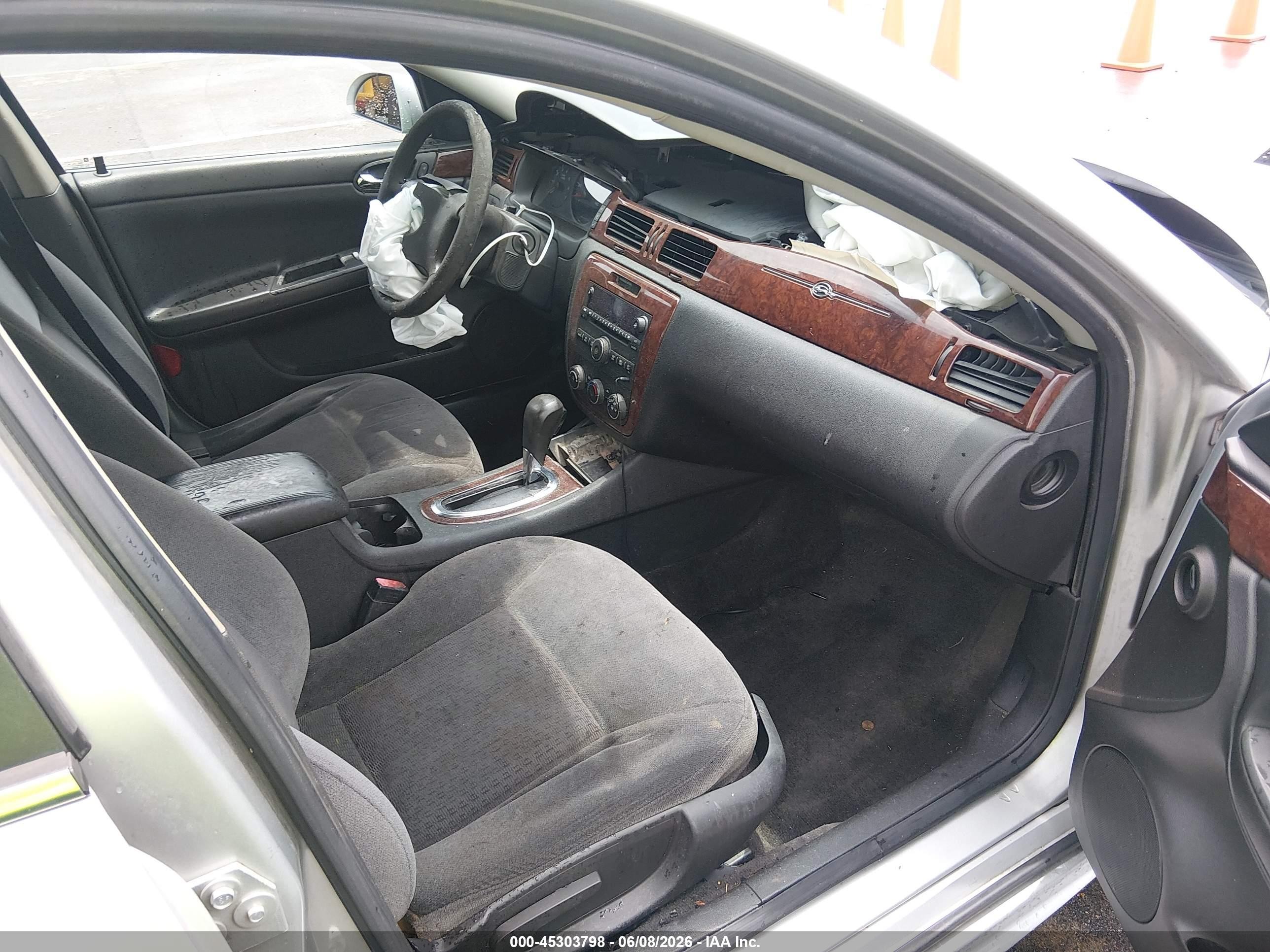 2011 Chevrolet Impala Ls Silver vin: 2G1WF5EKXB1253357