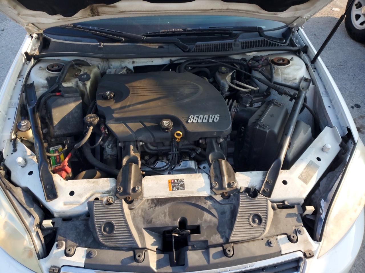 2011 Chevrolet Impala Ls White vin: 2G1WF5EKXB1268165