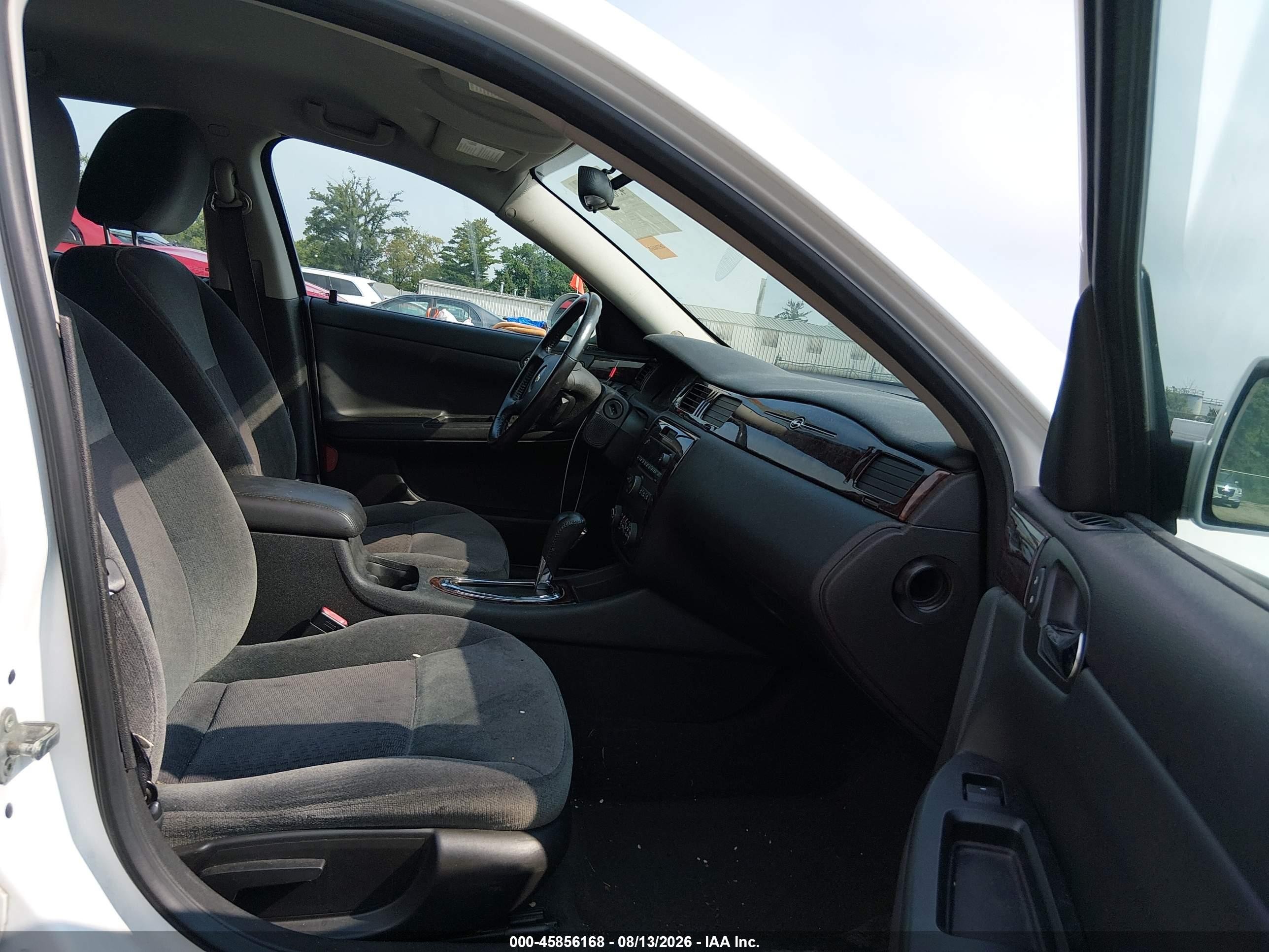 2012 Chevrolet Impala Lt White vin: 2G1WG5E30C1174464