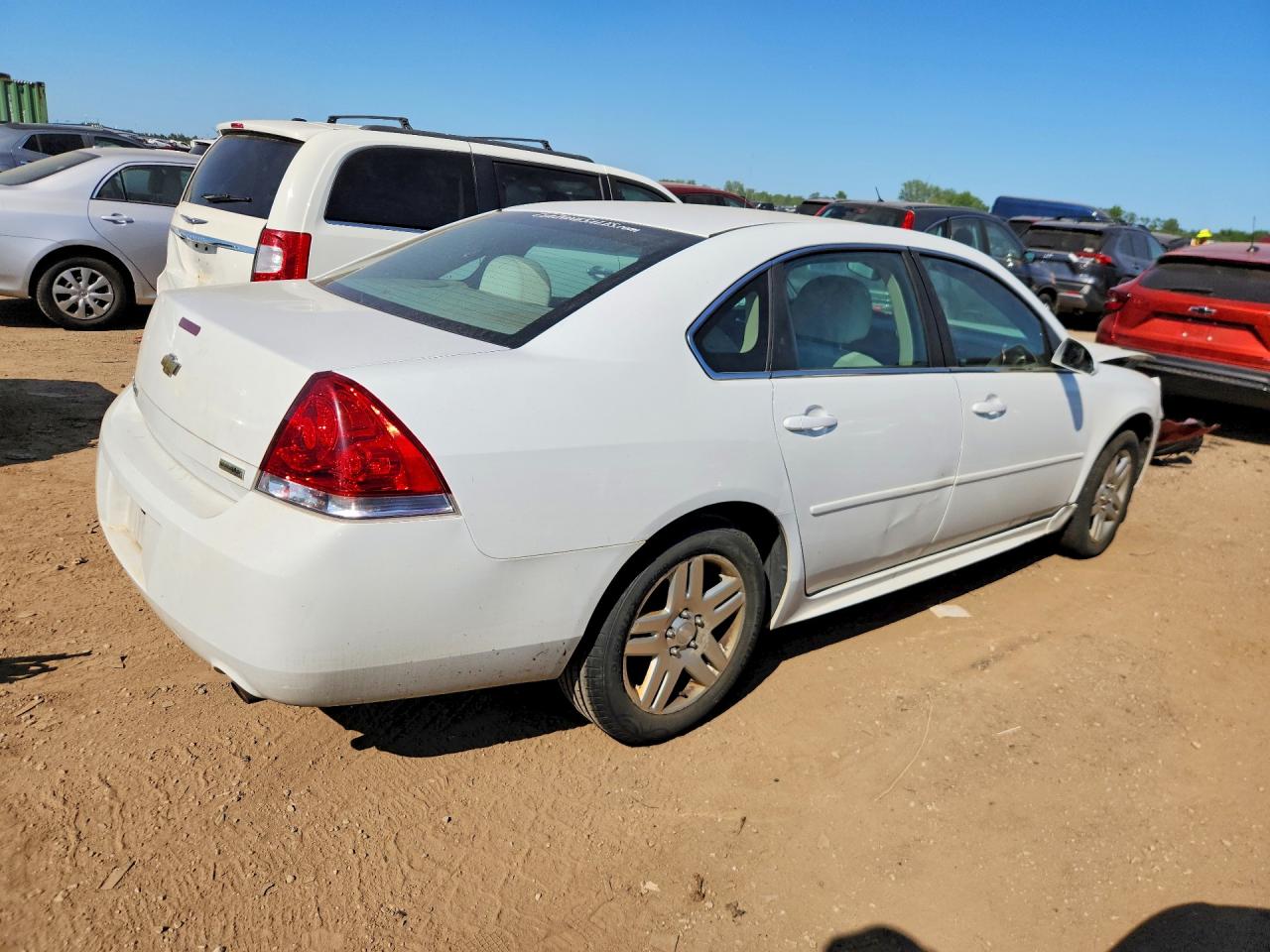 2012 Chevrolet Impala Lt White vin: 2G1WG5E30C1267291