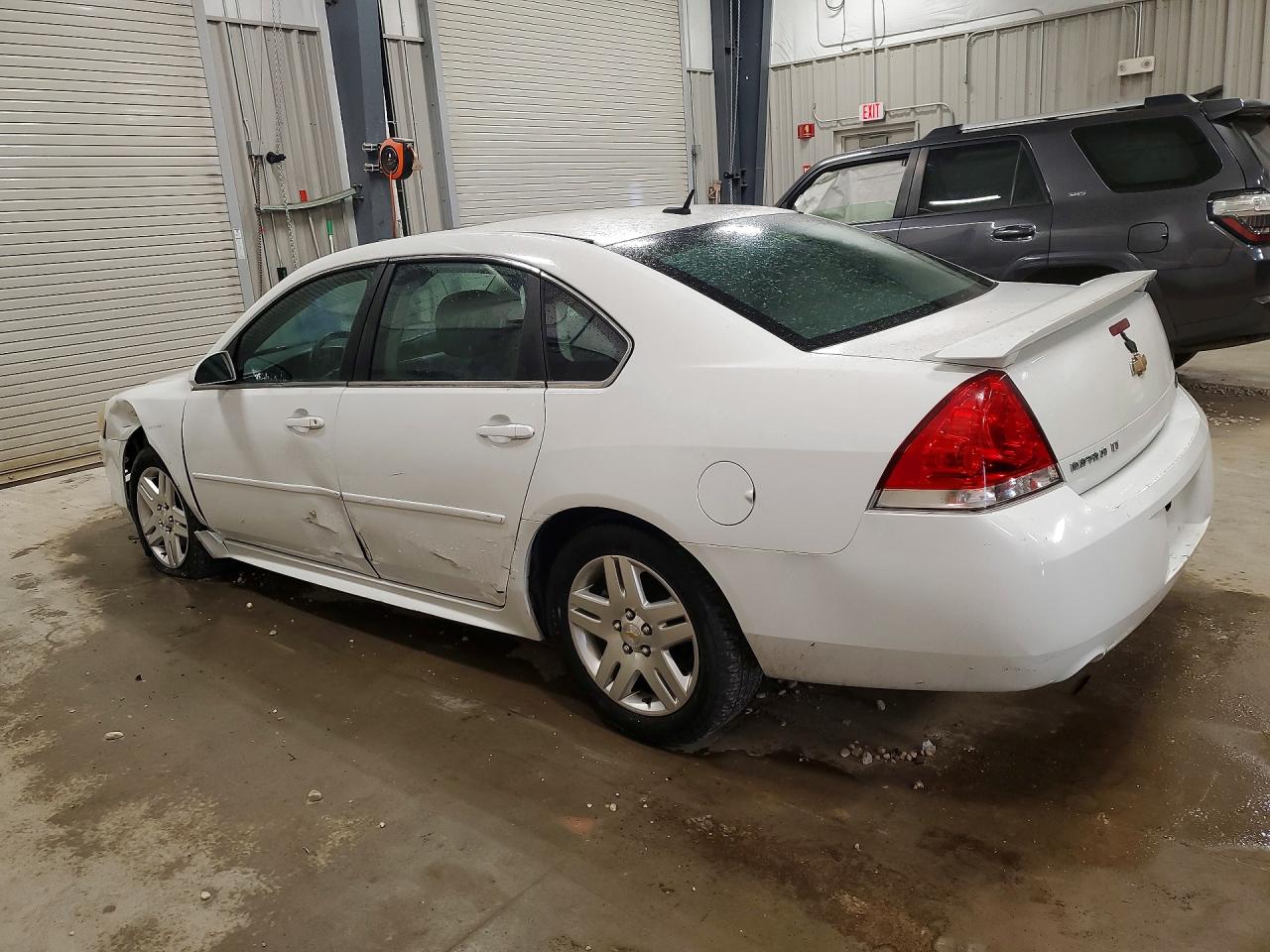 2012 Chevrolet Impala Lt White vin: 2G1WG5E32C1131731