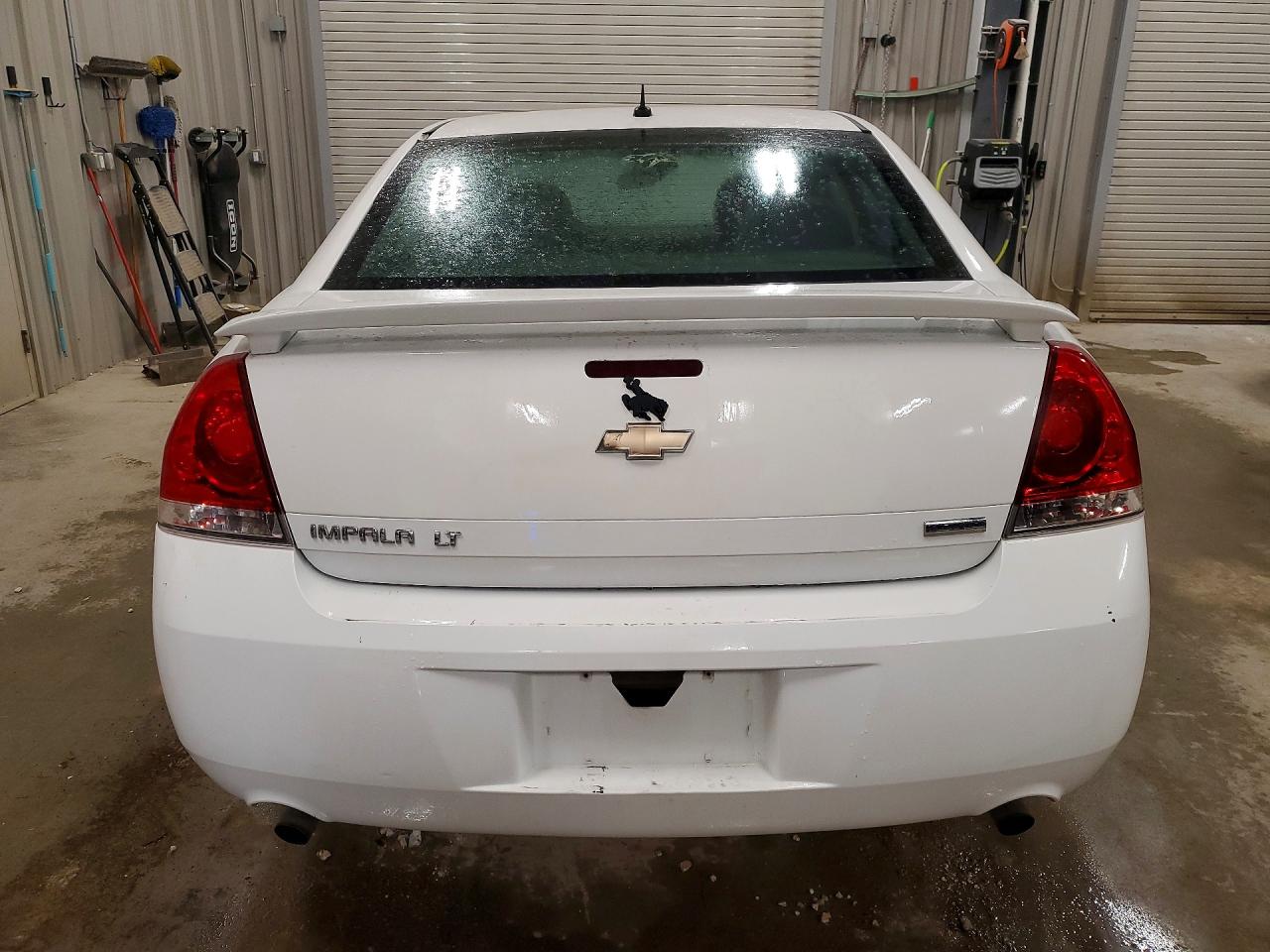2012 Chevrolet Impala Lt White vin: 2G1WG5E32C1131731