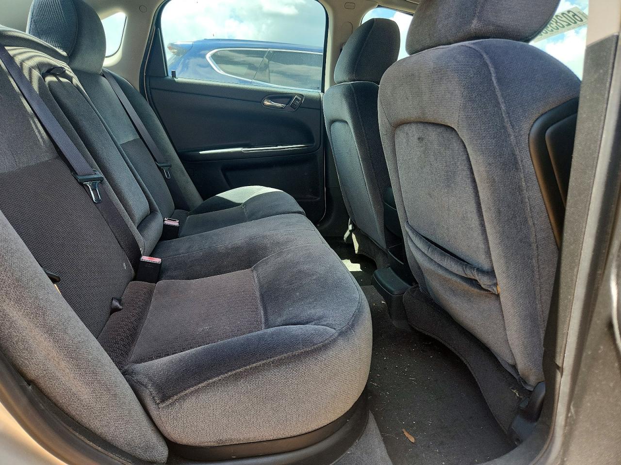2012 Chevrolet Impala Lt Silver vin: 2G1WG5E33C1141183