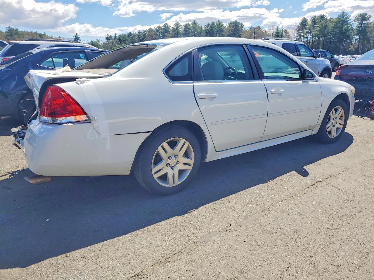 2012 Chevrolet Impala Lt White vin: 2G1WG5E33C1292105