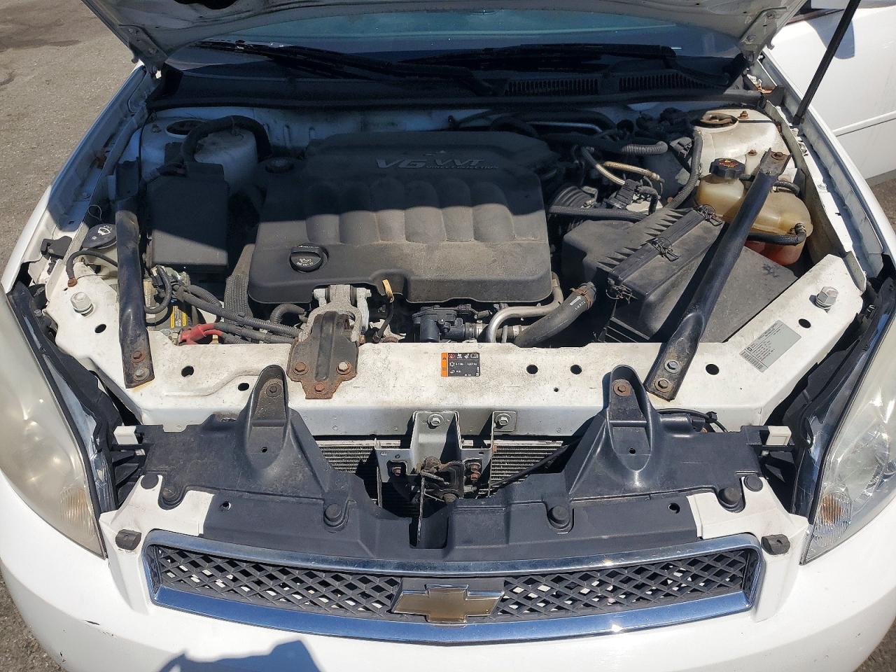 2012 Chevrolet Impala Lt White vin: 2G1WG5E33C1292105
