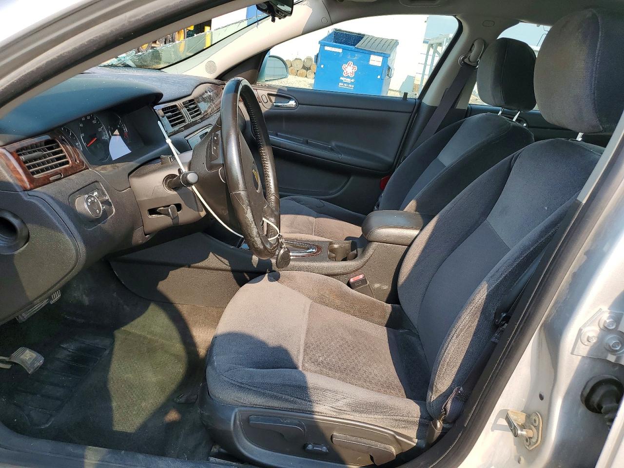 2013 Rmr 2013 Chev Impala Silver vin: 2G1WG5E33D1164531