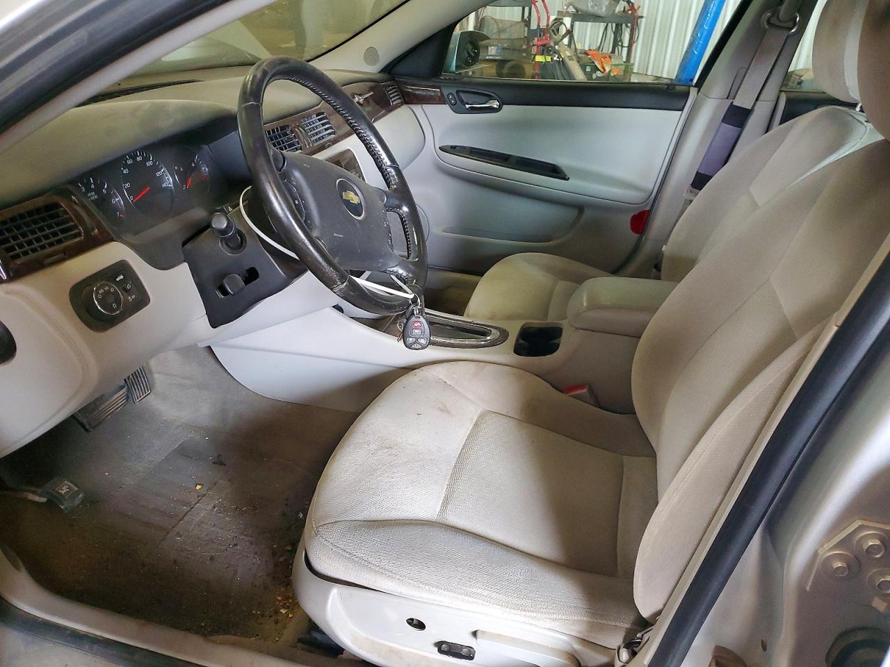 2012 Chevrolet Impala Lt Silver vin: 2G1WG5E34C1268380