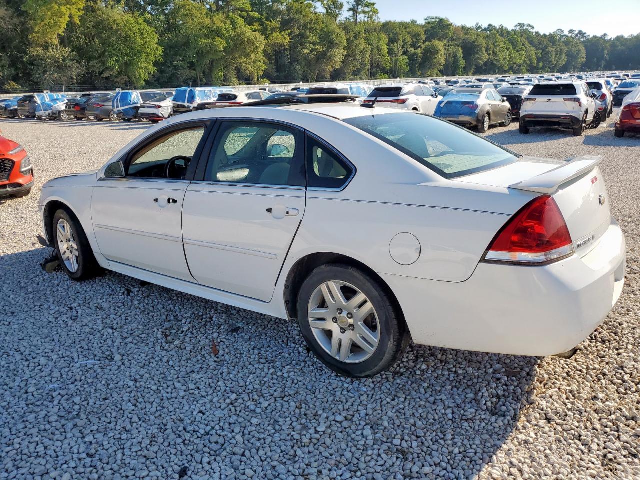 2012 Chevrolet Impala Lt White vin: 2G1WG5E35C1101493