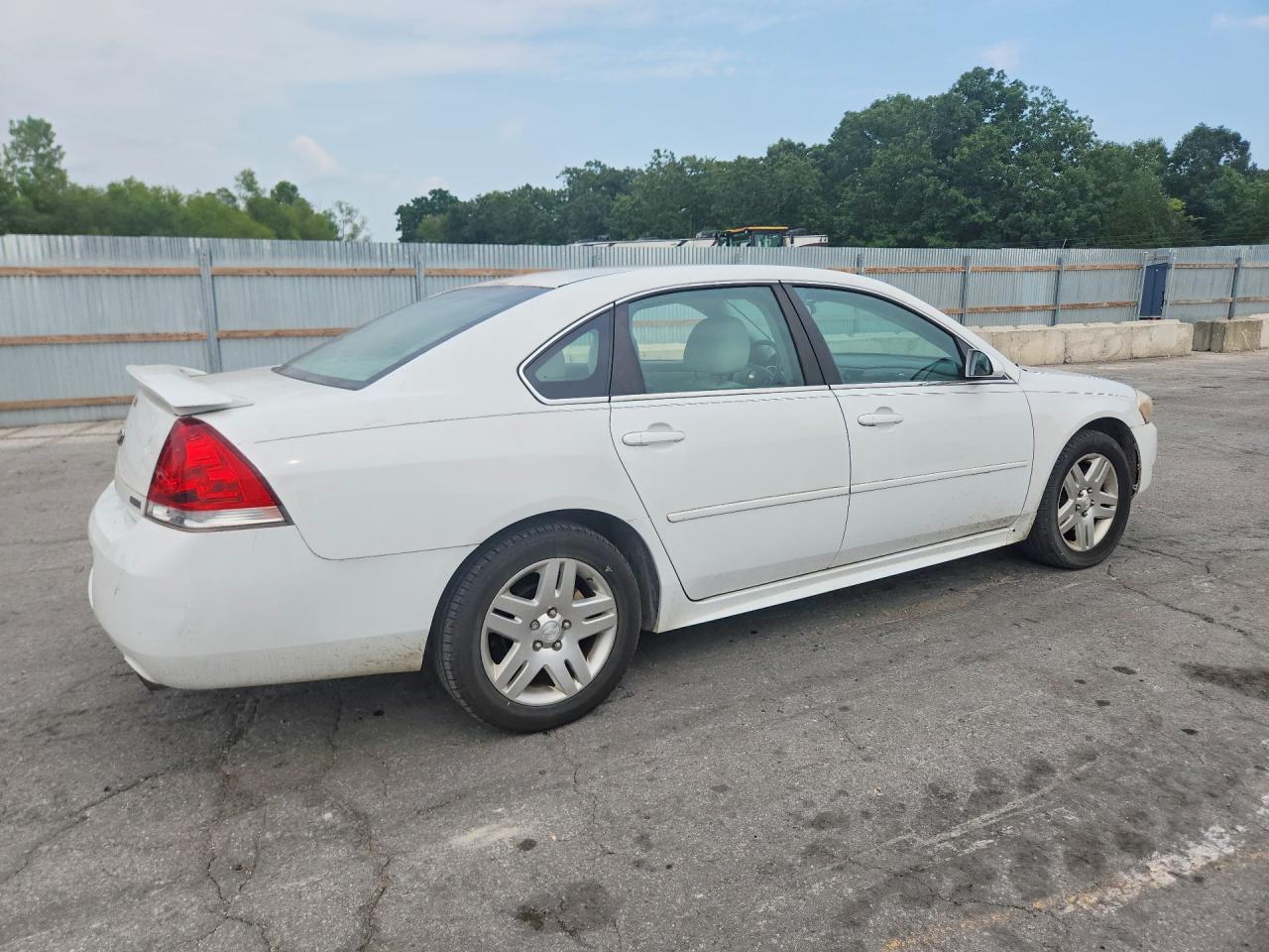 2012 Chevrolet Impala Lt White vin: 2G1WG5E35C1124384