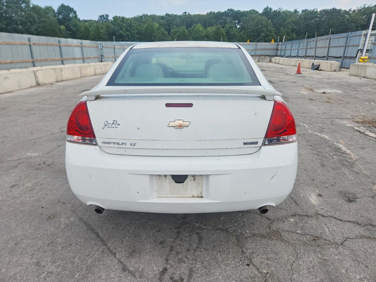 2012 Chevrolet Impala Lt White vin: 2G1WG5E35C1124384