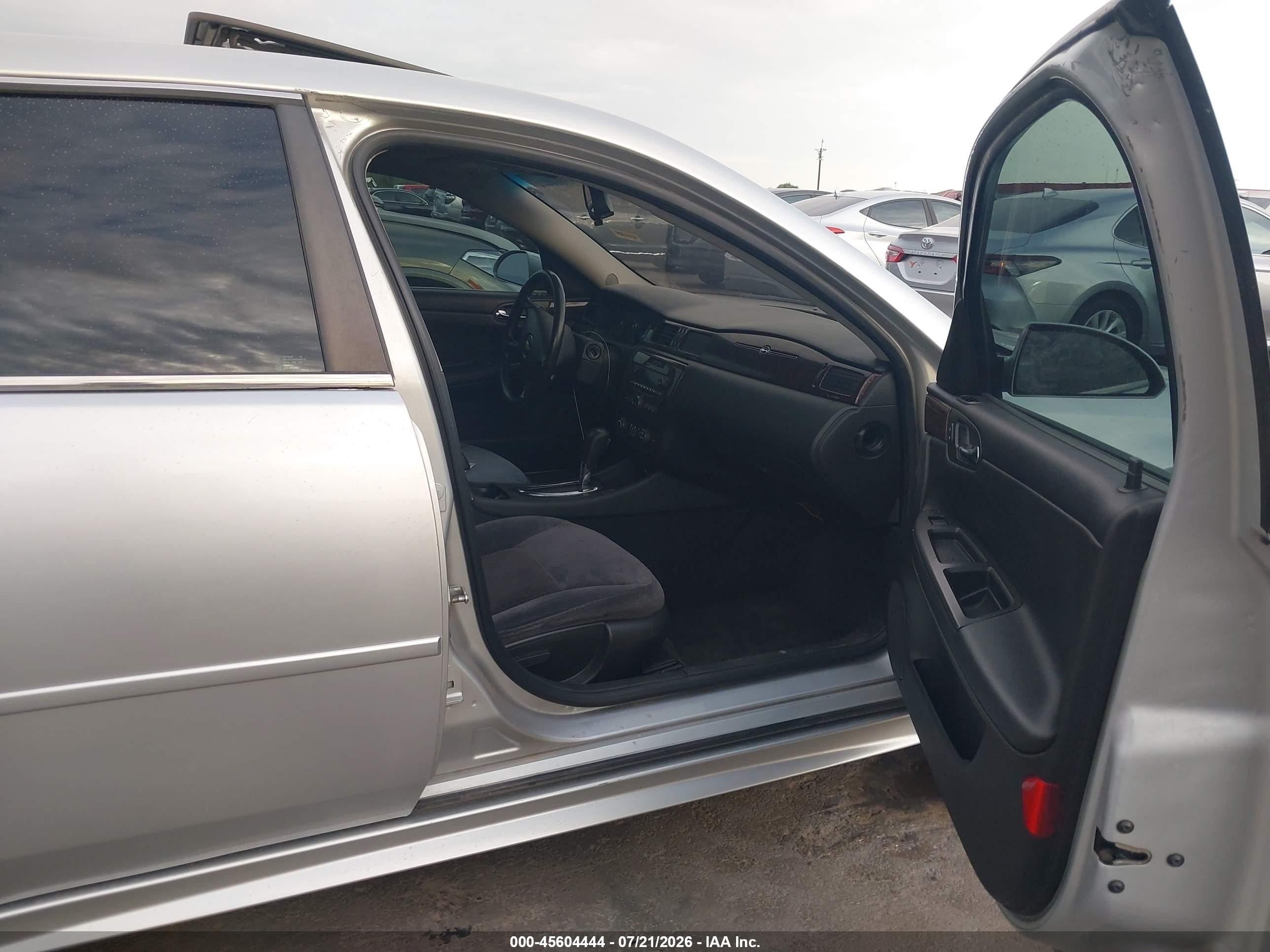 2012 Chevrolet Impala Lt Silver vin: 2G1WG5E35C1230219