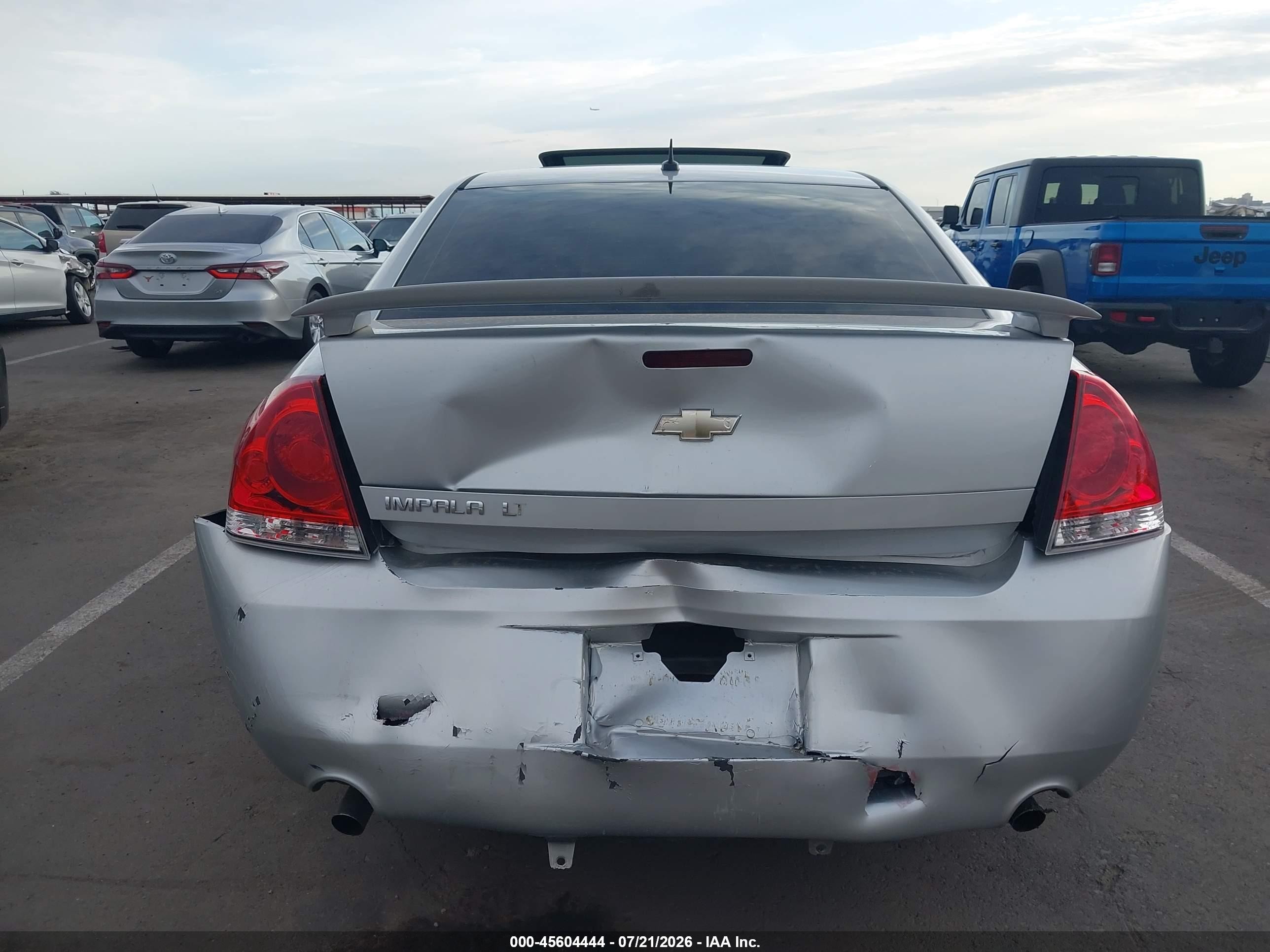 2012 Chevrolet Impala Lt Silver vin: 2G1WG5E35C1230219