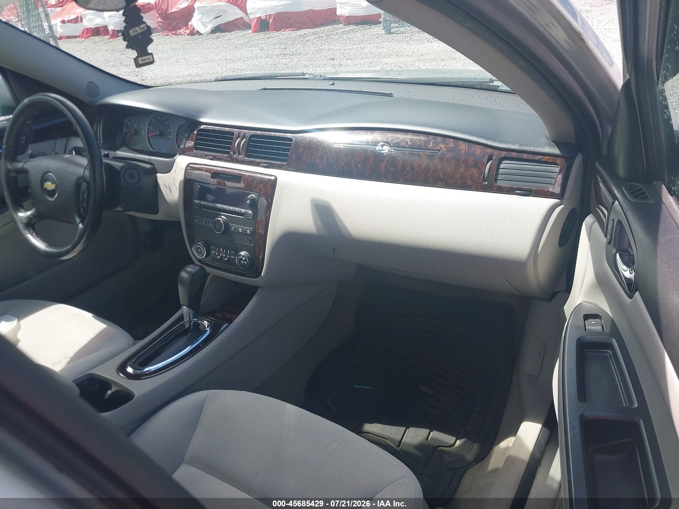 2012 Chevrolet Impala Lt Silver vin: 2G1WG5E38C1268897