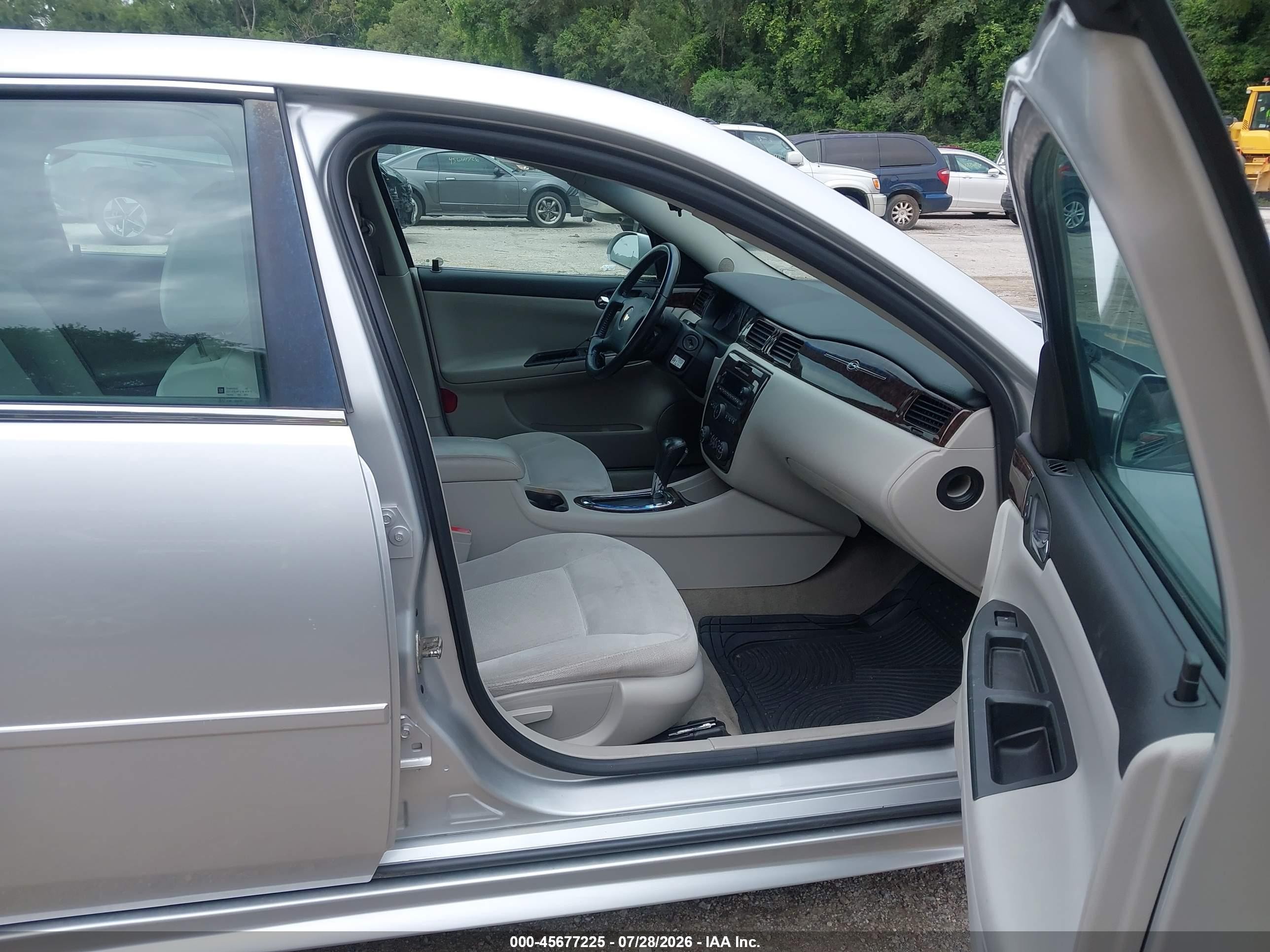 2012 Chevrolet Impala Lt Silver vin: 2G1WG5E38C1278653