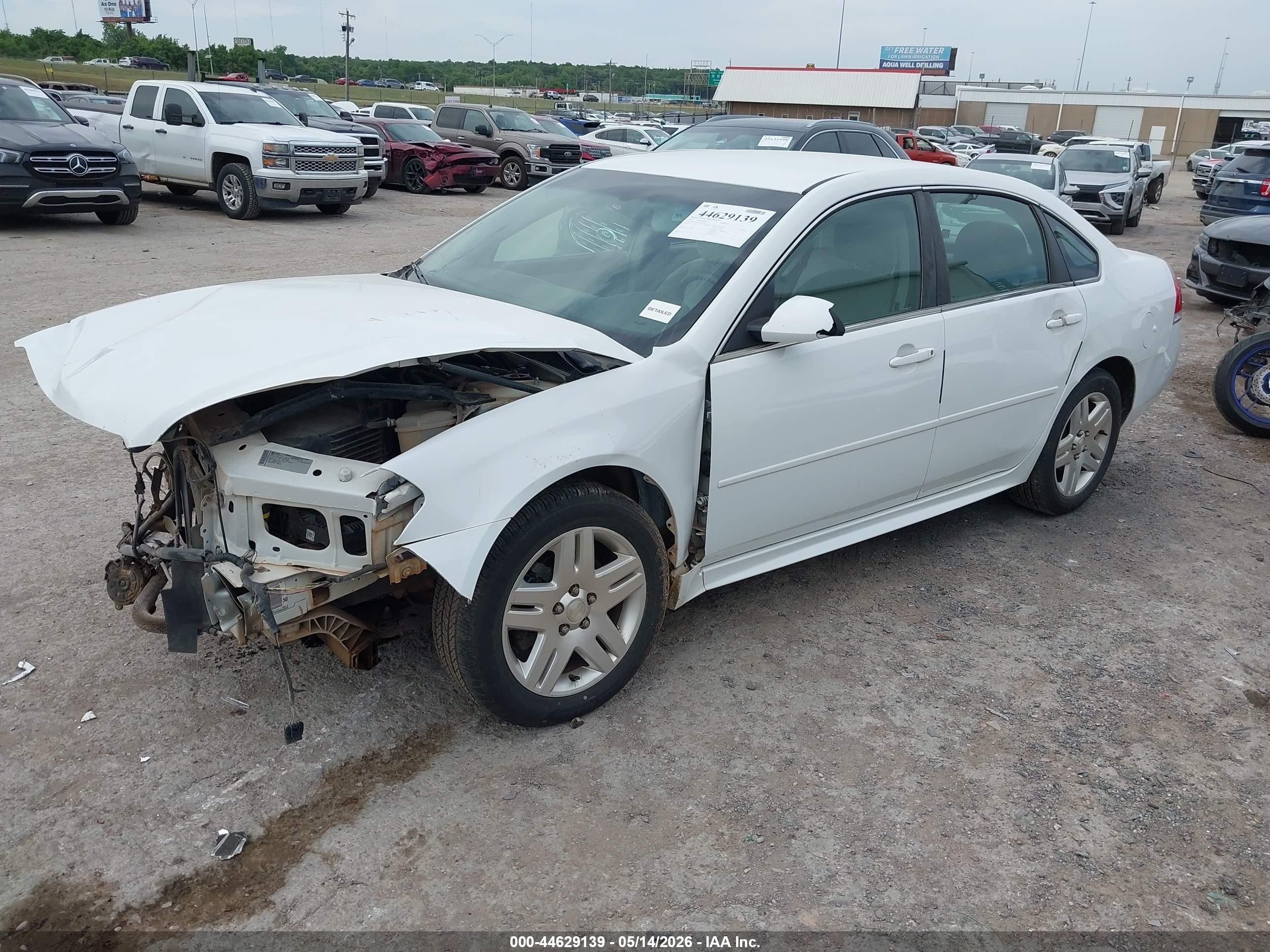2012 Chevrolet Impala Lt White vin: 2G1WG5E38C1301882