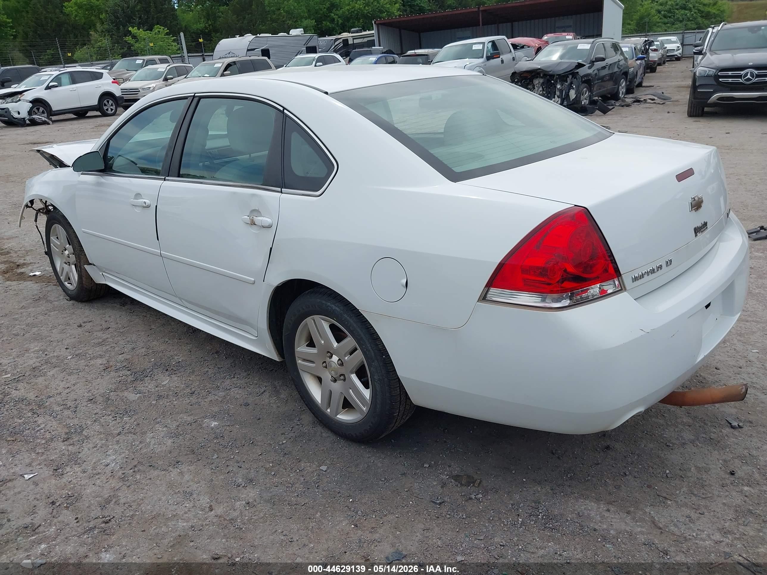 2012 Chevrolet Impala Lt White vin: 2G1WG5E38C1301882