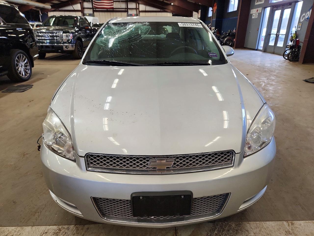 2012 Chevrolet Impala Lt Серебряный vin: 2G1WG5E3XC1297334
