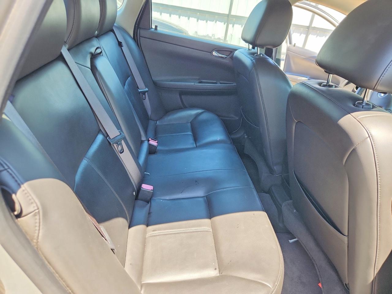 2011 Chevrolet Impala Lt Silver vin: 2G1WG5EK0B1254871
