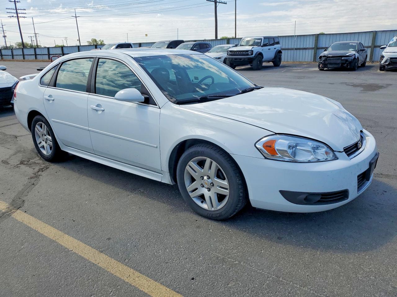 2011 Chevrolet Impala Lt White vin: 2G1WG5EK0B1305060