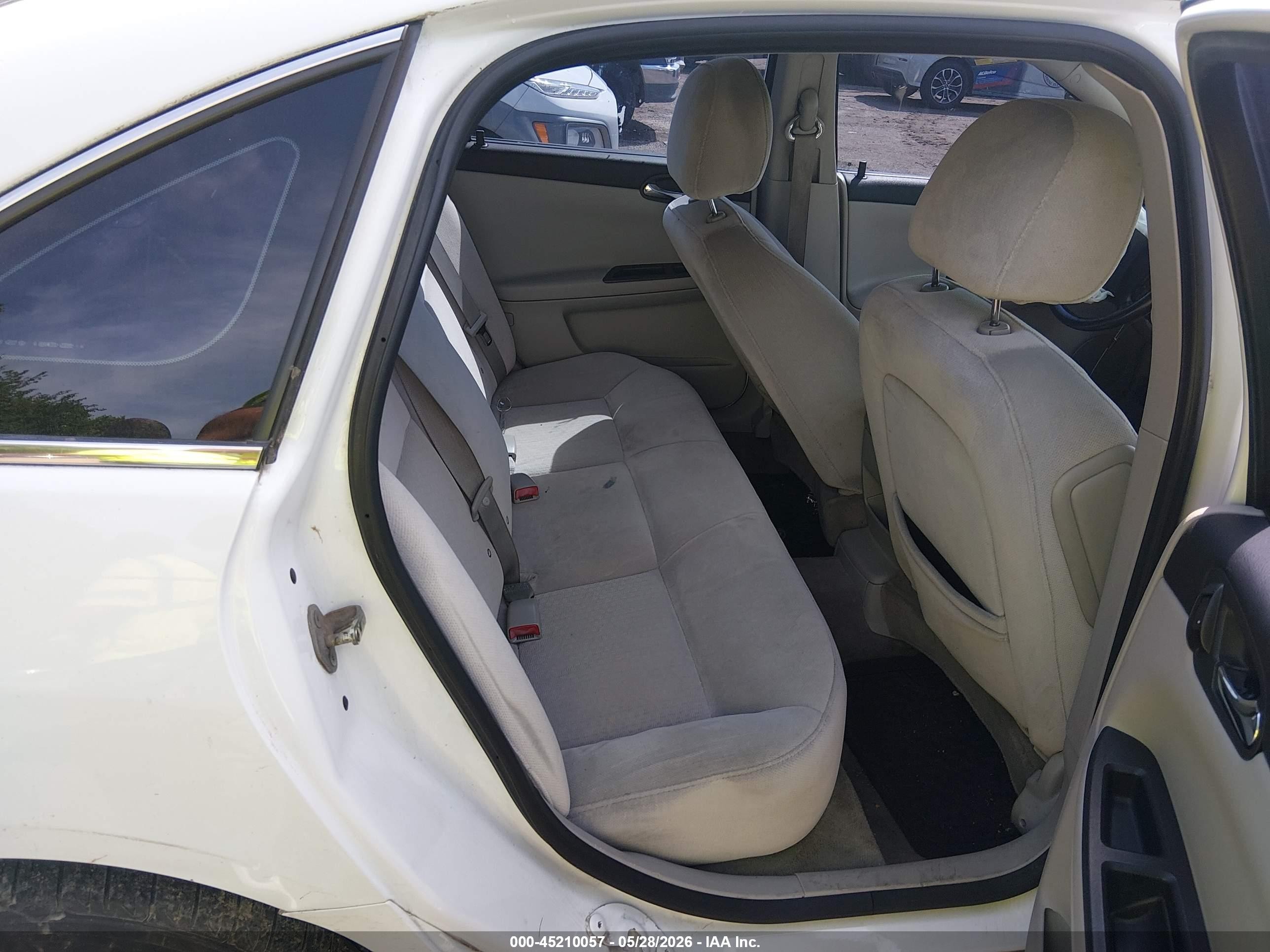 2011 Chevrolet Impala Lt White vin: 2G1WG5EK2B1233424