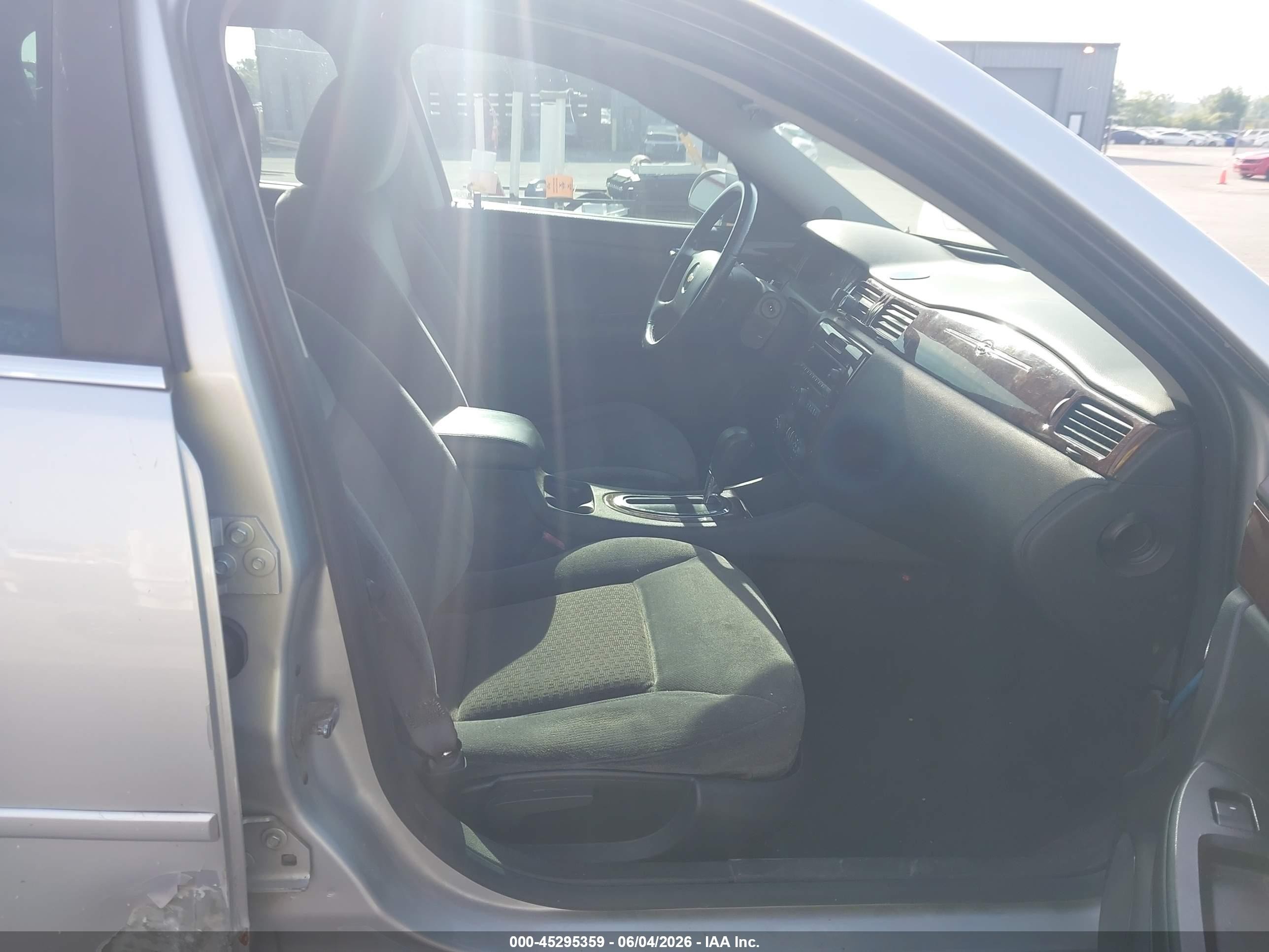 2011 Chevrolet Impala Lt Silver vin: 2G1WG5EK2B1256427
