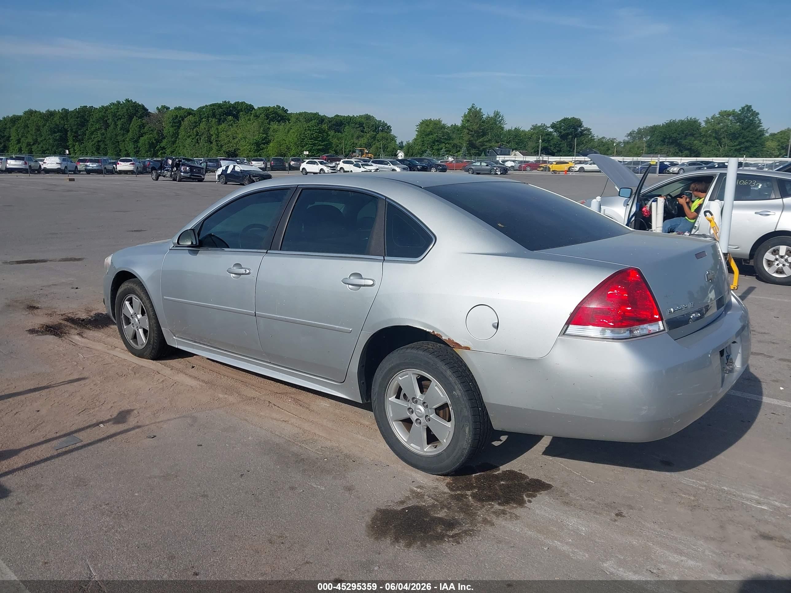 2011 Chevrolet Impala Lt Silver vin: 2G1WG5EK2B1256427