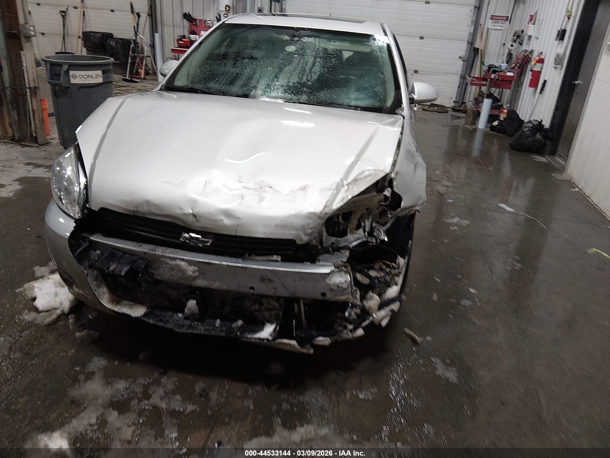 2011 Chevrolet Impala Lt Silver vin: 2G1WG5EK2B1303987