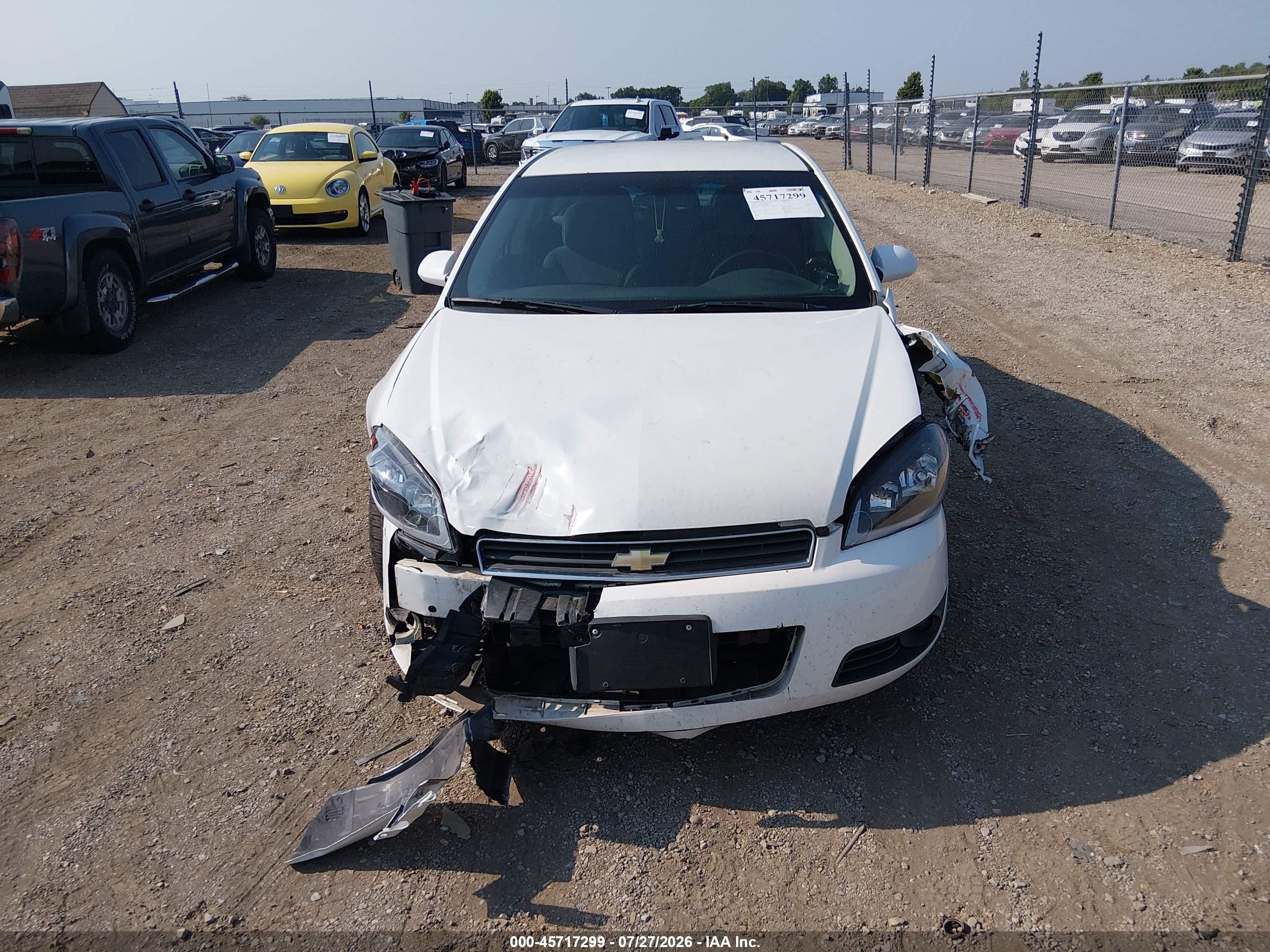 2011 Chevrolet Impala Lt Белый vin: 2G1WG5EK2B1304427