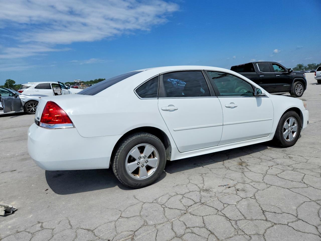2011 Chevrolet Impala Lt White vin: 2G1WG5EK3B1126978