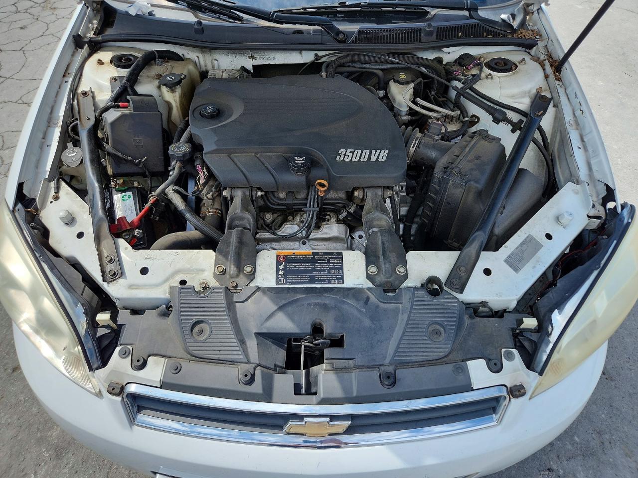2011 Chevrolet Impala Lt White vin: 2G1WG5EK3B1126978