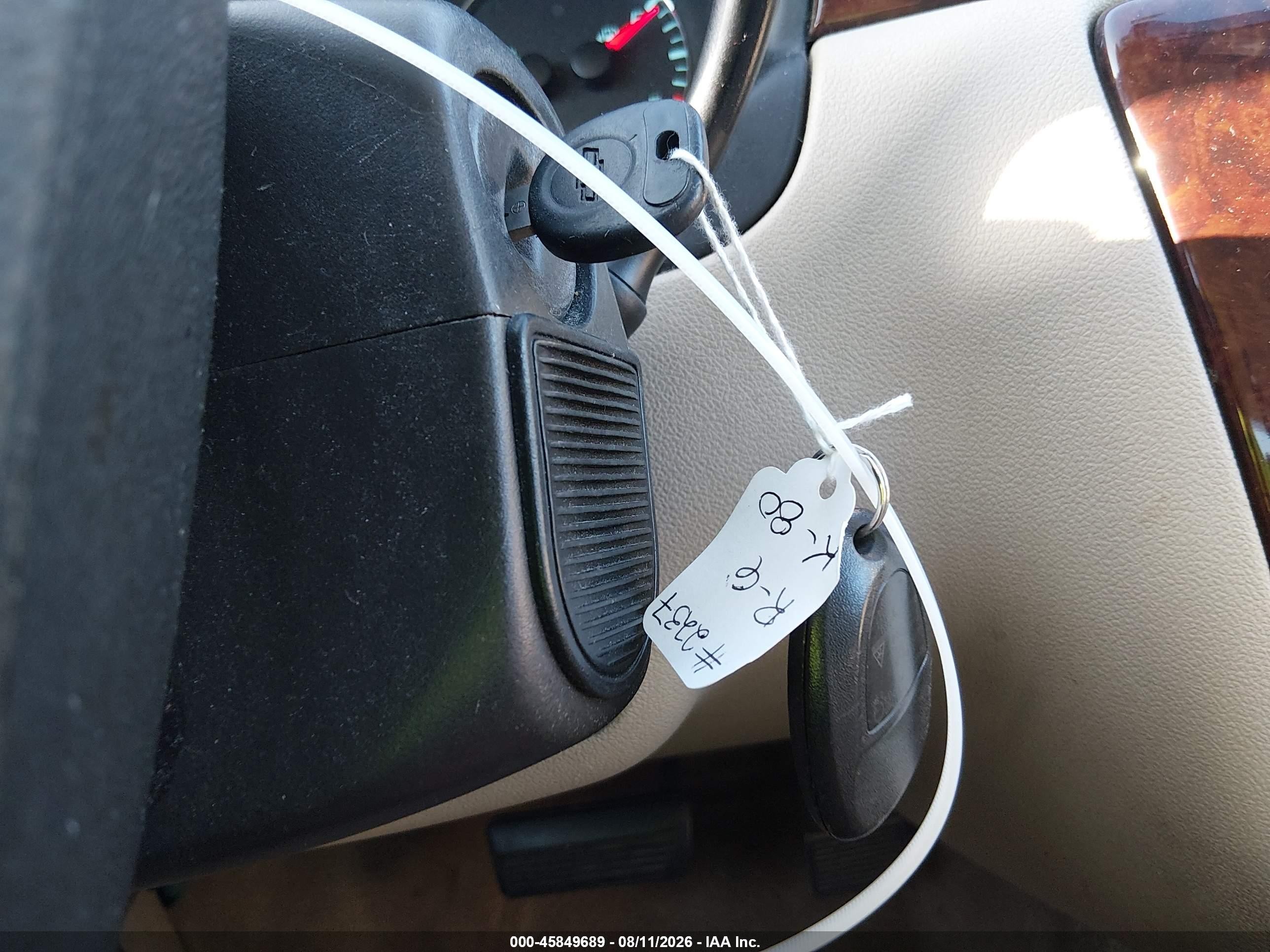 2011 Chevrolet Impala Lt White vin: 2G1WG5EK3B1160175