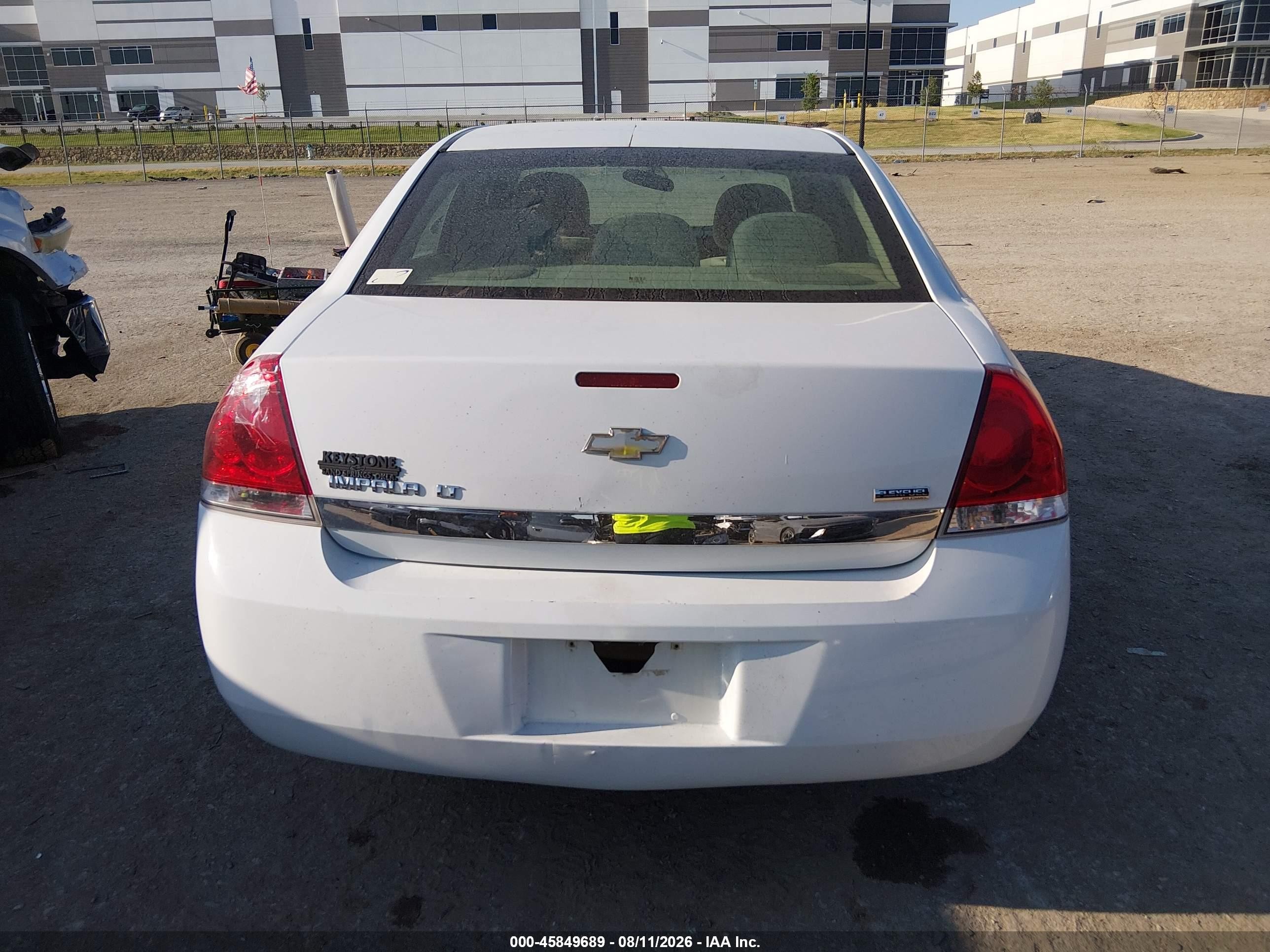2011 Chevrolet Impala Lt White vin: 2G1WG5EK3B1160175