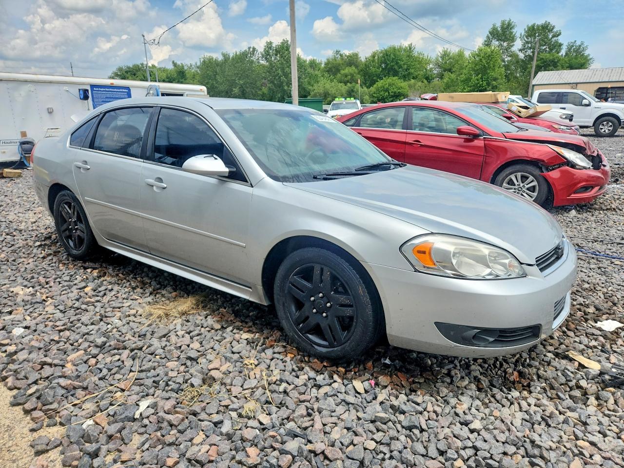 2011 Chevrolet Impala Lt Серебряный vin: 2G1WG5EK3B1314934